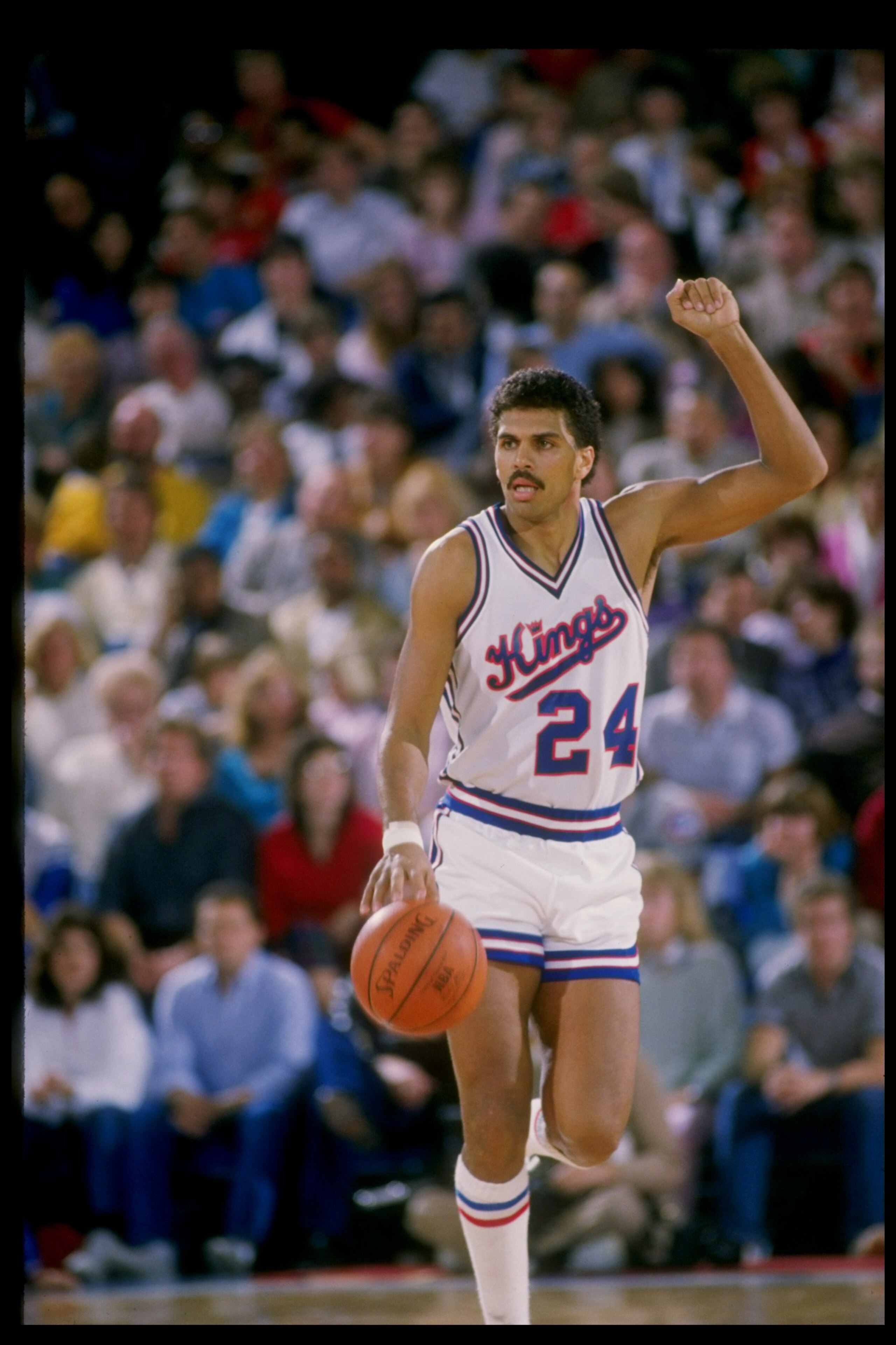 Guard Reggie Theus of the Sacramento Kings in action.