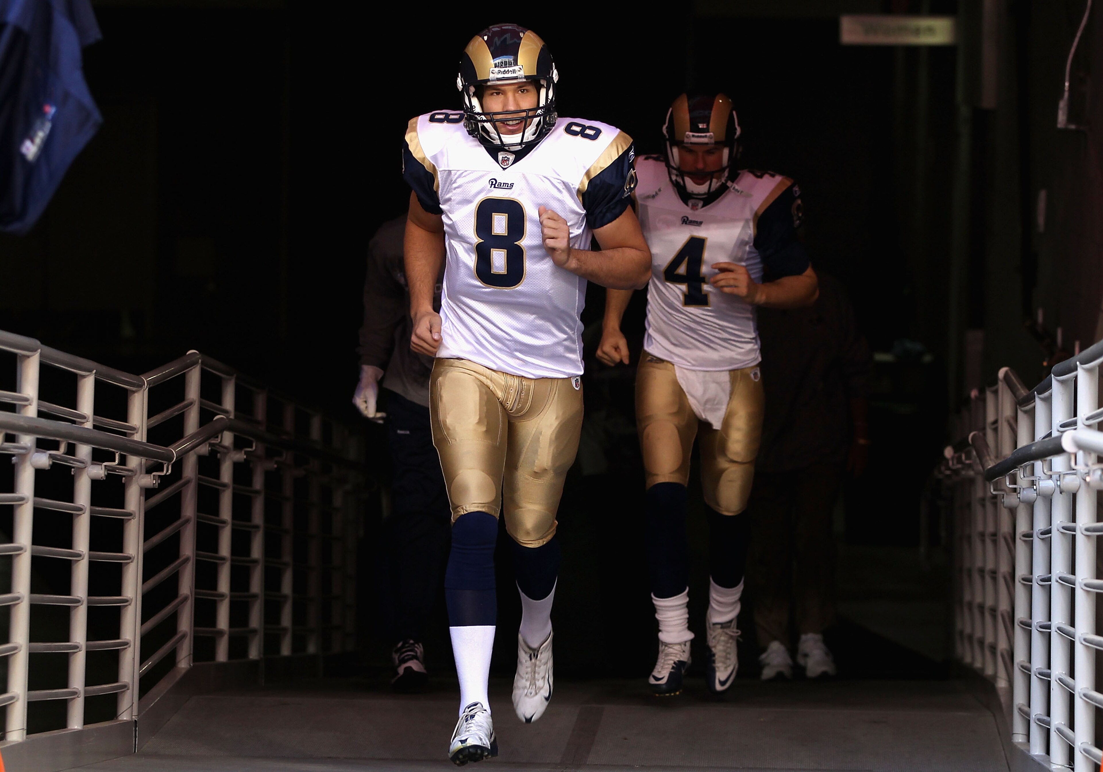GLENDALE, AZ - DECEMBER 05: Quarterback Sam Bradford #8 of the St. Louis Rams runs out onto the field before the NFL game against the Arizona Cardinals at the University of Phoenix Stadium on December 5, 2010 in Glendale, Arizona. (Photo by Christian Pe GLENDALE, AZ - DECEMBER 05: Quarterback Sam Bradford #8 of the St. Louis Rams runs out onto the field before the NFL game against the Arizona Cardinals at the University of Phoenix Stadium on December 5, 2010 in Glendale, Arizona. (Photo by Christian Pe