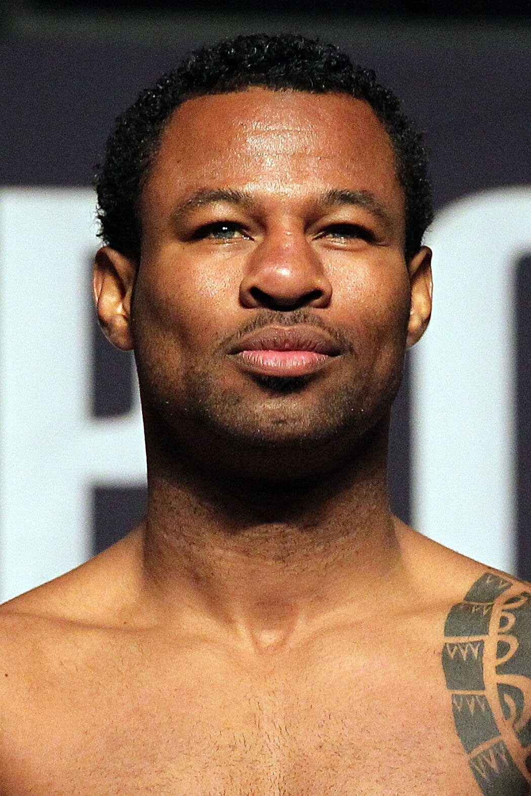 LAS VEGAS - APRIL 30:  Boxer Shane Mosley steps on the scale to weigh 147 pounds during the weigh-in for his bout against Floyd Mayweather Jr. at the MGM Grand Garden Arena on April 30, 2010 in Las Vegas, Nevada. Mayweather and Mosley will meet in a 12-ro