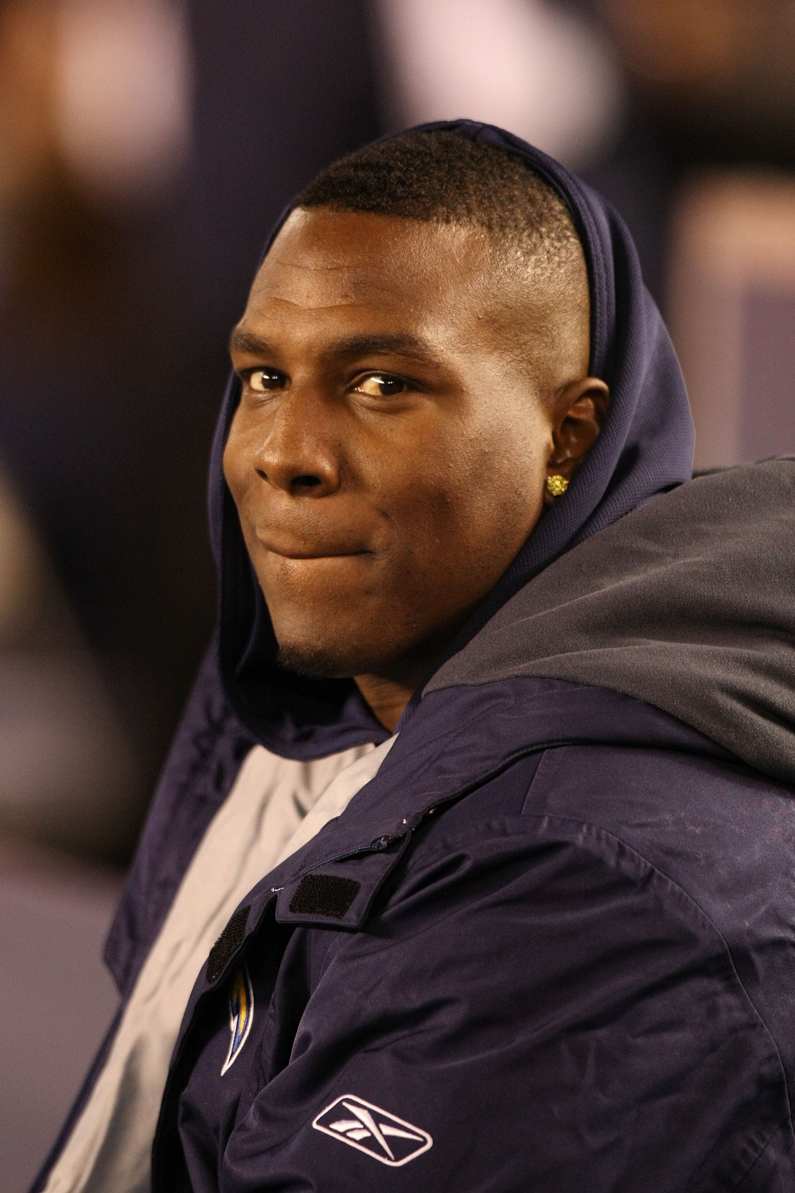 SAN DIEGO, CA - DECEMBER 16:  Tight end Antonio Gates #85 of the San Diego Chargers sits on the bench, inactive, during the game against the San Francisco 49ers at Qualcomm Stadium on December 16, 2010 in San Diego, California.  (Photo by Donald Miralle/G