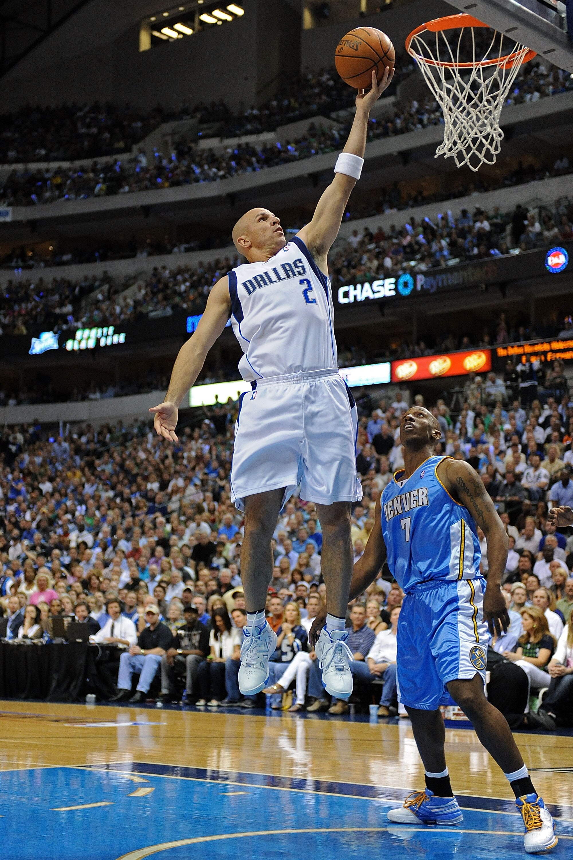 DALLAS - MAY 11:  Guard Jason Kidd #2 of the Dallas Mavericks takes a shot against Chauncey Billups #7 of the Denver Nuggets in Game Four of the Western Conference Semifinals during the 2009 NBA Playoffs at American Airlines Center on May 11, 2009 in Dall