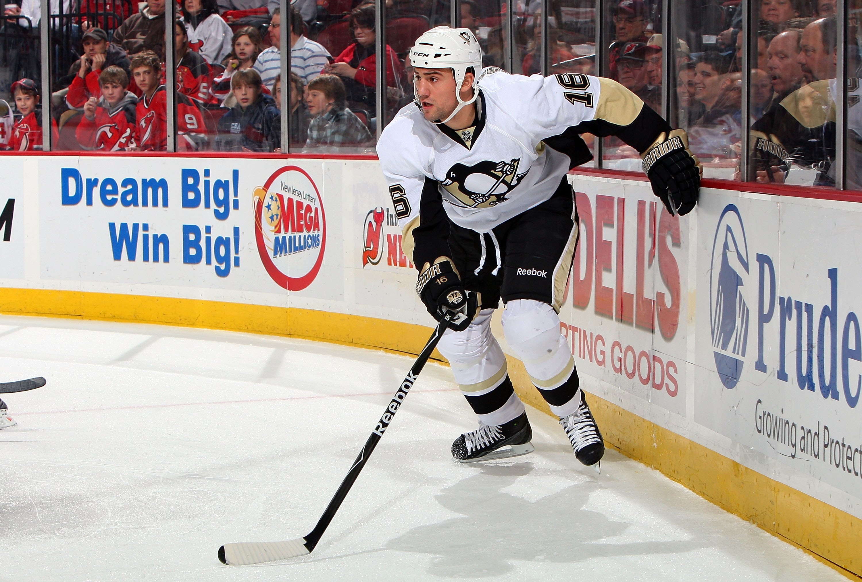 NEWARK, NJ - JANUARY 30:  Paul Bissonette #16 of the Pittsburgh Penguins skates against the New Jersey Devils at the Prudential Center on January 30, 2009 in Newark, New Jersey. The Devils defeated the Penguins 4-3 in overtime.  (Photo by Jim McIsaac/Gett