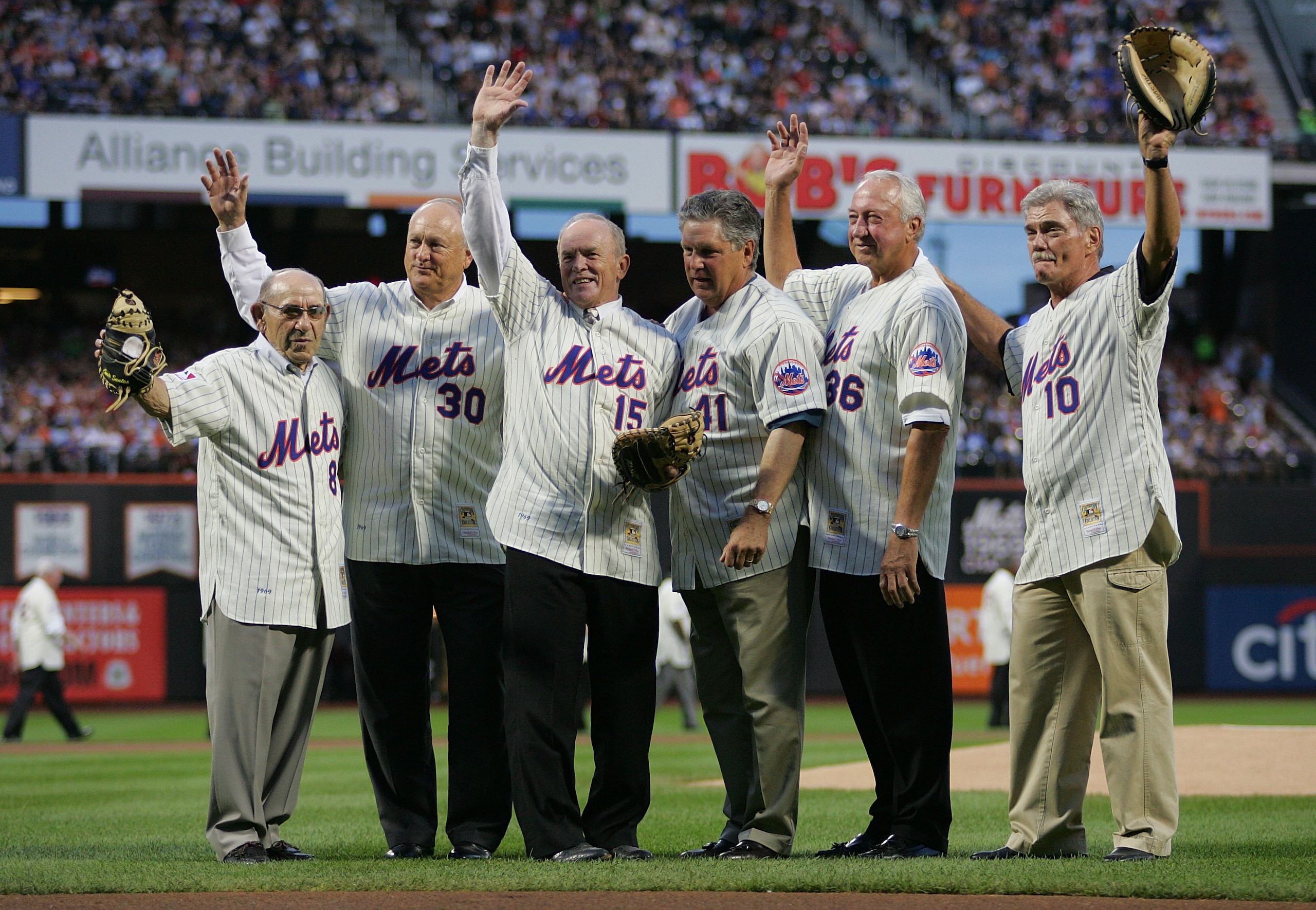 NEW YORK - AUGUST 22:  Yogi Berra, Nolan Ryan, Jerry Grote, Tom Seaver, Jerry Koosman, and Duffy Dyer pose for a photo during the presentation commemorating the New York Mets 40th anniversary of the 1969 World Championship team on August 22, 2009 at Citi