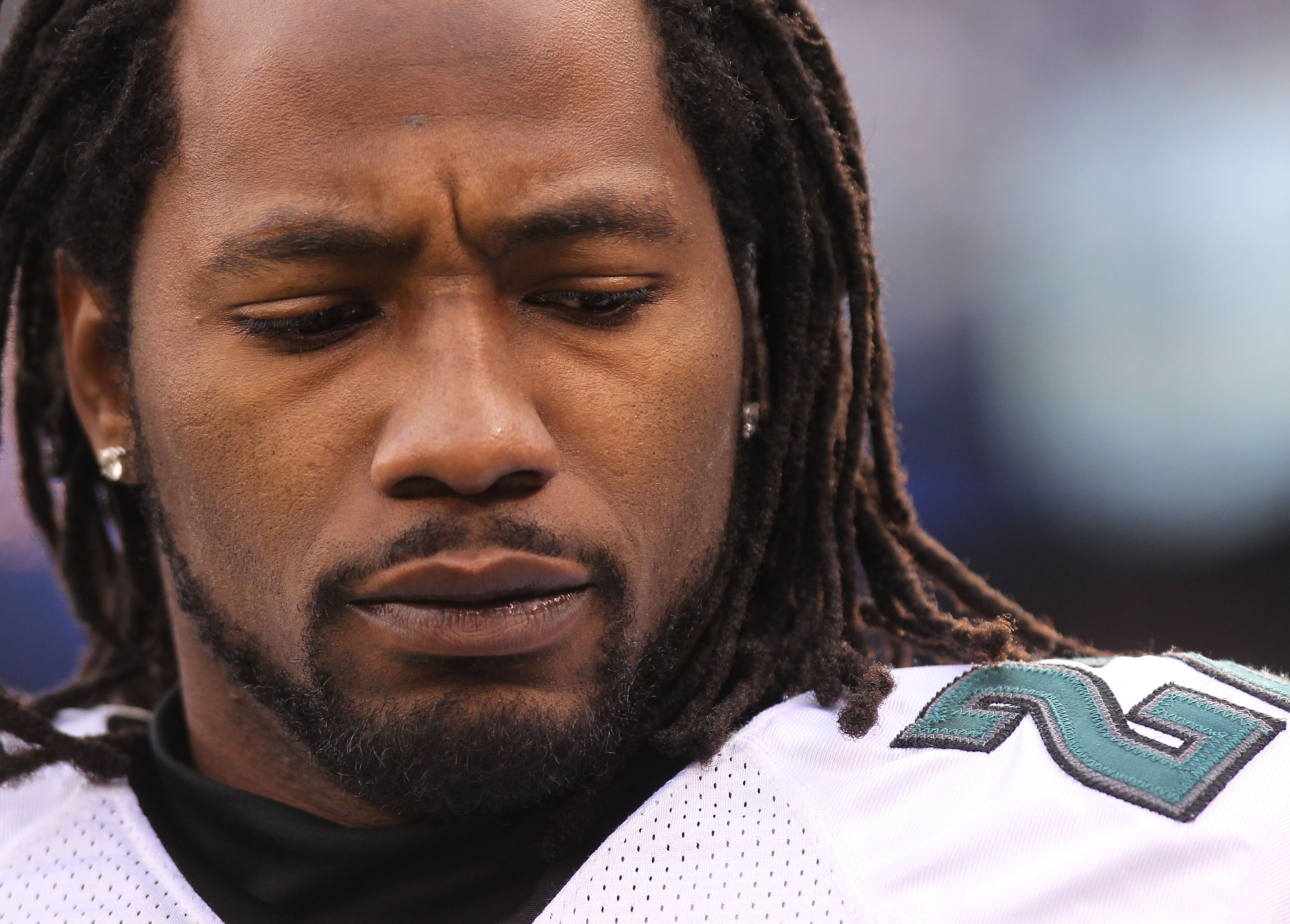 EAST RUTHERFORD, NJ - DECEMBER 19:  Asante Samuel #22 of the Philadelphia Eagles against the New York Giants at New Meadowlands Stadium on December 19, 2010 in East Rutherford, New Jersey.  (Photo by Nick Laham/Getty Images)
