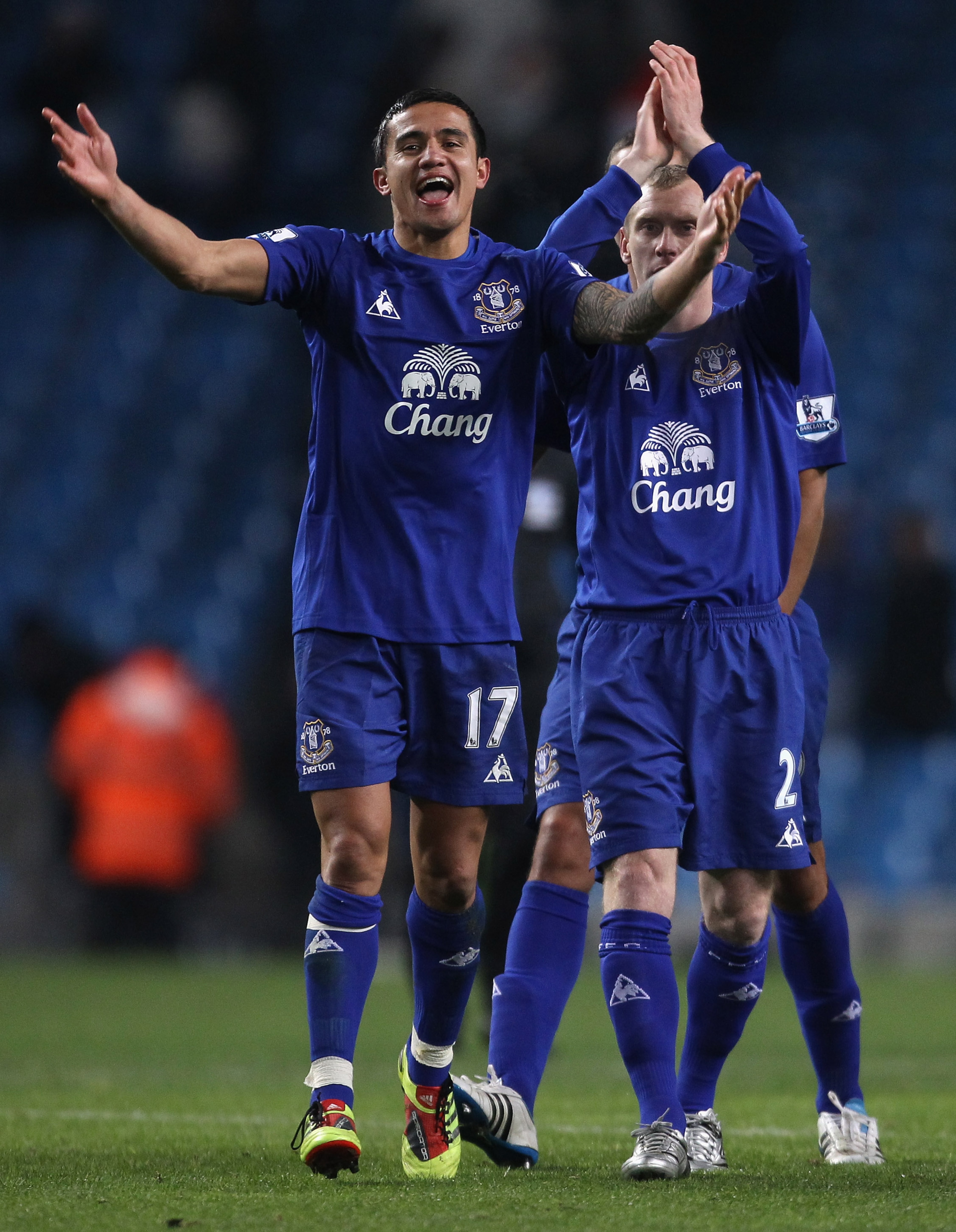 MANCHESTER, ENGLAND - DECEMBER 20: Tim Cahill of Everton celebrates after victory over Manchester City in the Barclays Premier League match between Manchester City and Everton at City of Manchester Stadium on December 20, 2010 in Manchester, England. (P MANCHESTER, ENGLAND - DECEMBER 20: Tim Cahill of Everton celebrates after victory over Manchester City in the Barclays Premier League match between Manchester City and Everton at City of Manchester Stadium on December 20, 2010 in Manchester, England. (P