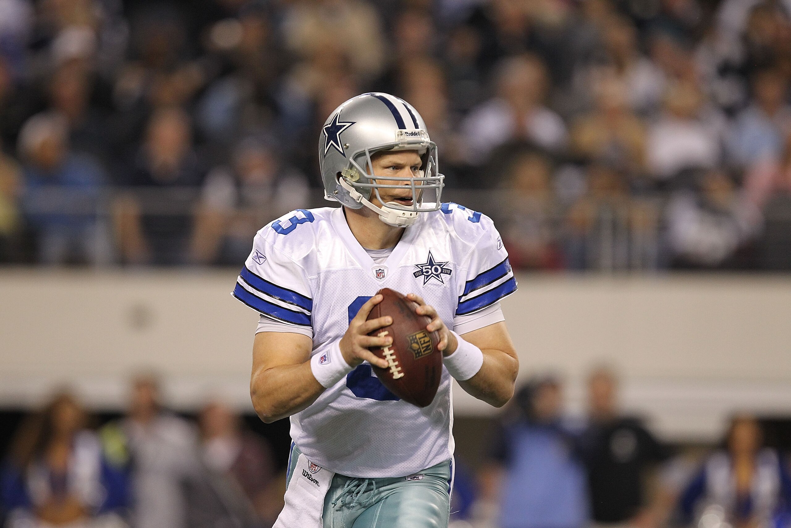 ARLINGTON, TX - DECEMBER 12:  Quarterback Jon Kitna #3 of the Dallas Cowboys at Cowboys Stadium on December 12, 2010 in Arlington, Texas.  (Photo by Ronald Martinez/Getty Images)