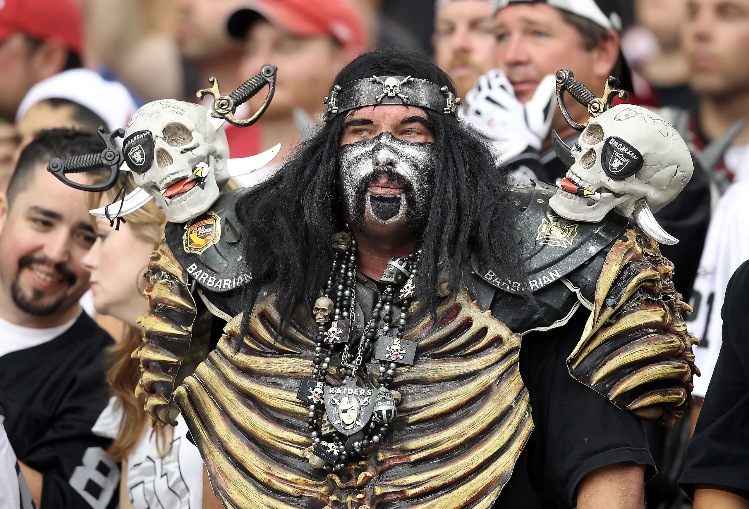 GLENDALE, AZ - SEPTEMBER 26:  A fan of the Oakland Raiders during the NFL game against the Arizona Cardinals at the University of Phoenix Stadium on September 26, 2010 in Glendale, Arizona.  The Cardinals defeated the Raiders 24-23.  (Photo by Christian P
