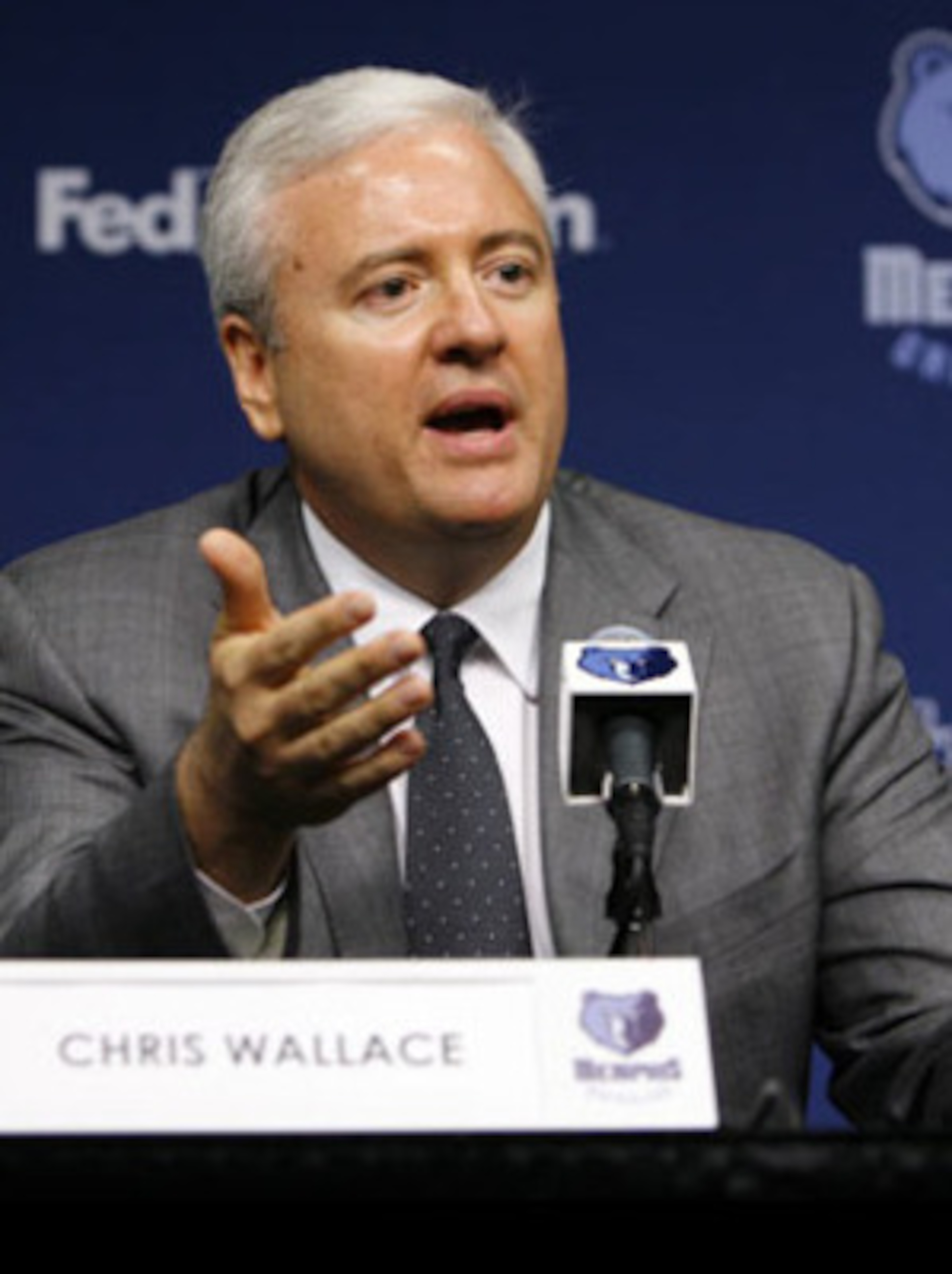 http://bleacherreport.com/articles/437489-isiah-thomas-five-people-who-would-be-a-worse-gm-for-the-knicks