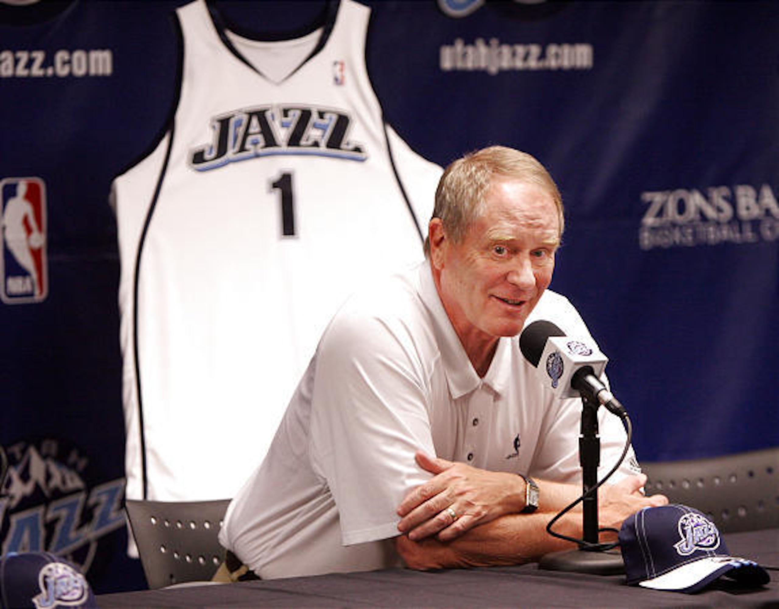 http://www.deseretnews.com/article/705301108/Utah-Jazz-5-questions-with-Jazz-GM-Kevin-OConnor.html