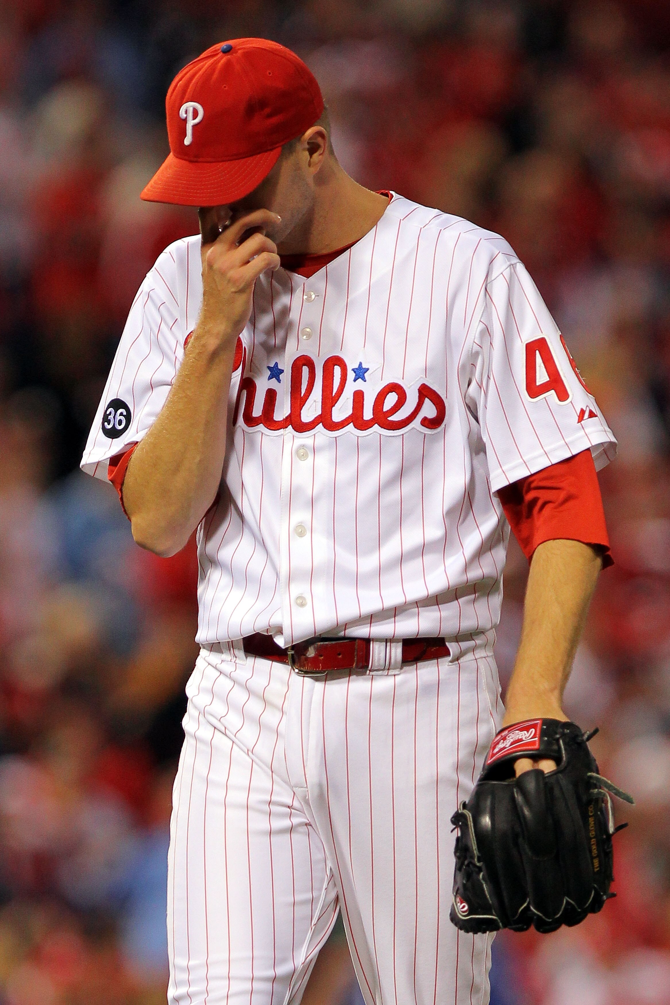 PHILADELPHIA - OCTOBER 23:   Ryan Madson #46 of the Philadelphia Phillies reacts after giving up a solo homerun to Juan Uribe #5 of the San Francisco Giants in the eigth inning against the Philadelphia Phillies in Game Six of the NLCS during the 2010 MLB