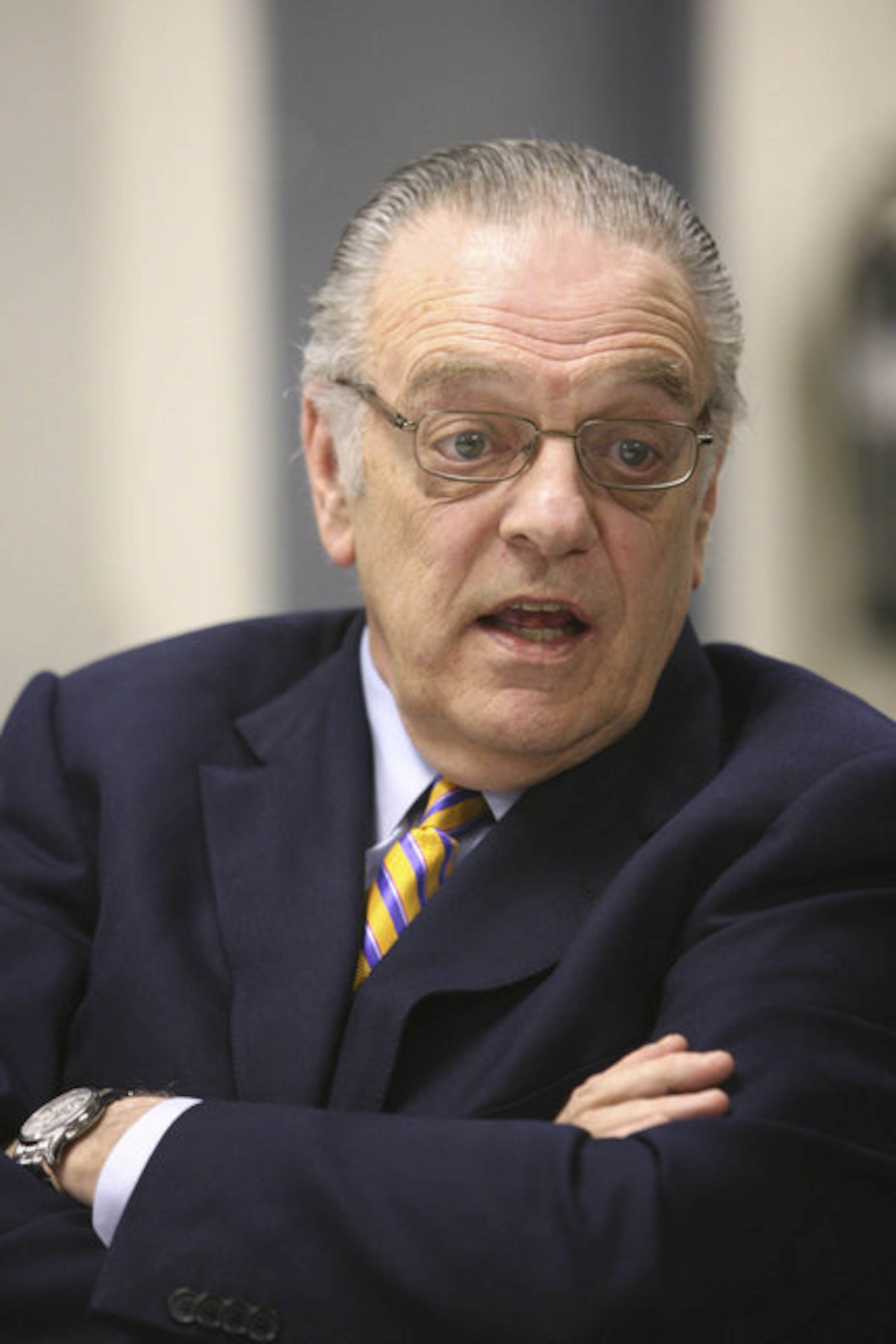 http://www.nj.com/knicks/index.ssf/2010/07/knicks_president_donnie_walsh.html