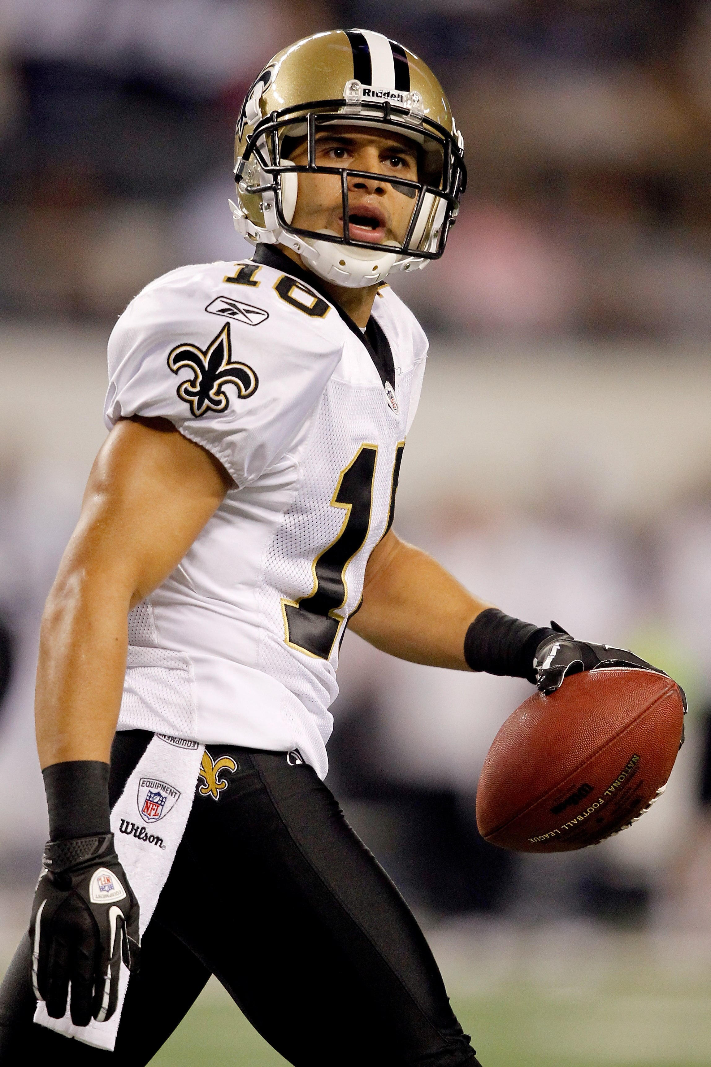 ARLINGTON, TX - NOVEMBER 25:  Lance Moore #16 of the New Orleans Saints celebrates scoring the go ahead touchdown late in the fourth quarter against the Dallas Cowboys at Cowboys Stadium on November 25, 2010 in Arlington, Texas.  (Photo by Matthew Stockma