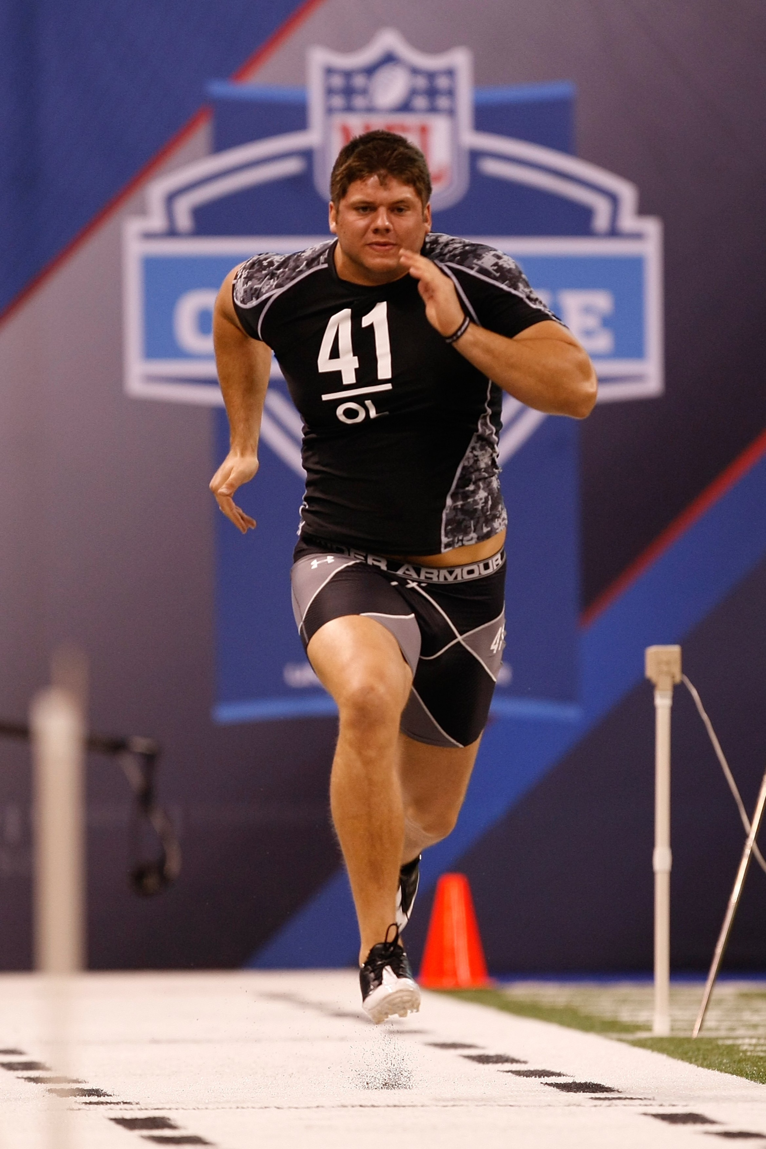 INDIANAPOLIS, IN - FEBRUARY 27: Offensive lineman Jared Veldheer of Hillsdale runs the 40 yard dash during the NFL Scouting Combine presented by Under Armour at Lucas Oil Stadium on February 27, 2010 in Indianapolis, Indiana. (Photo by Scott Boehm/Getty I