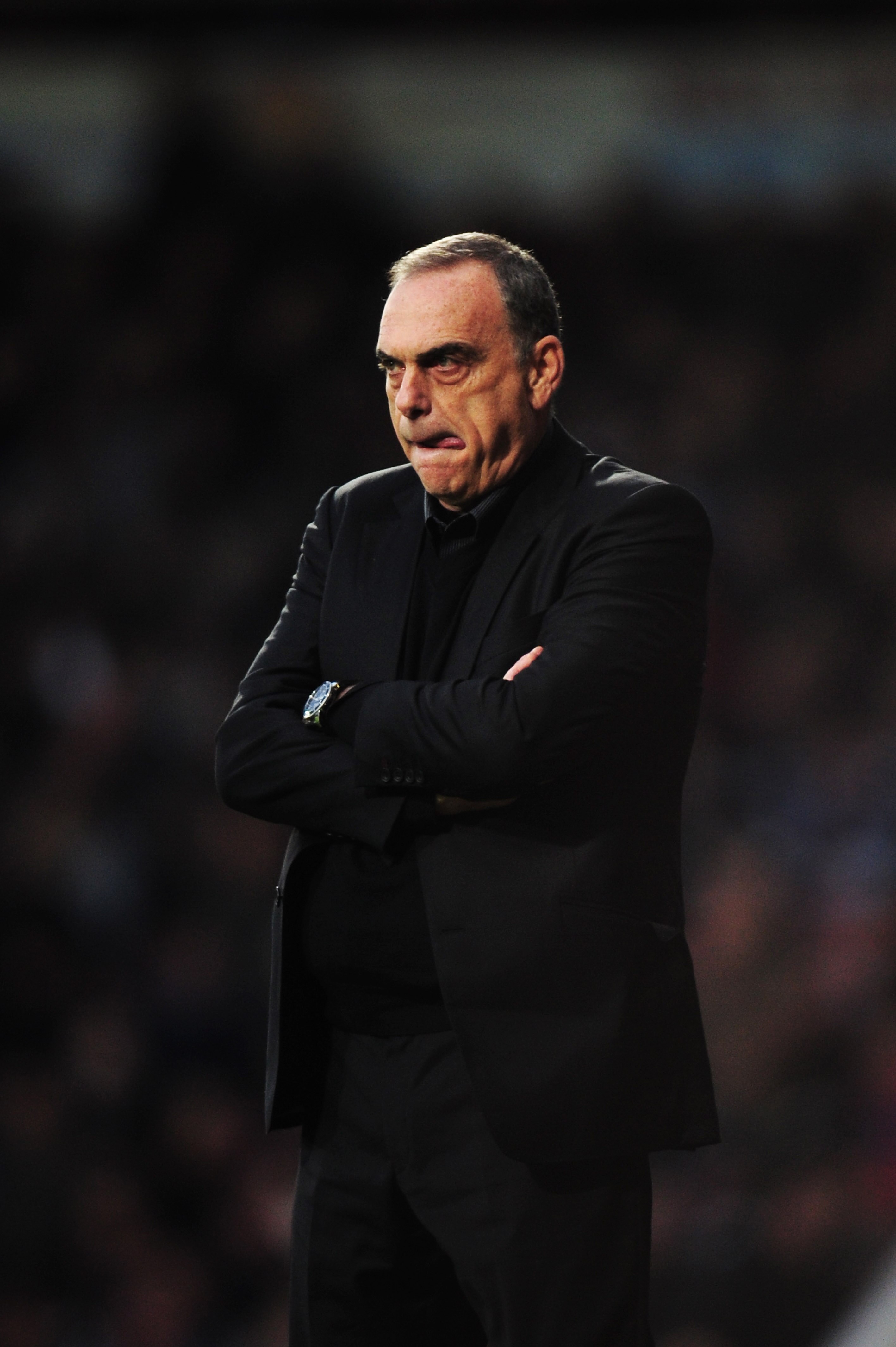 LONDON, UNITED KINGDOM - DECEMBER 11:  Avram Grant the West Ham United manager watches from the touchline during the Barclays Premier League match between West Ham United and Manchester City at Upton Park on December 11, 2010 in London, England.  (Photo b