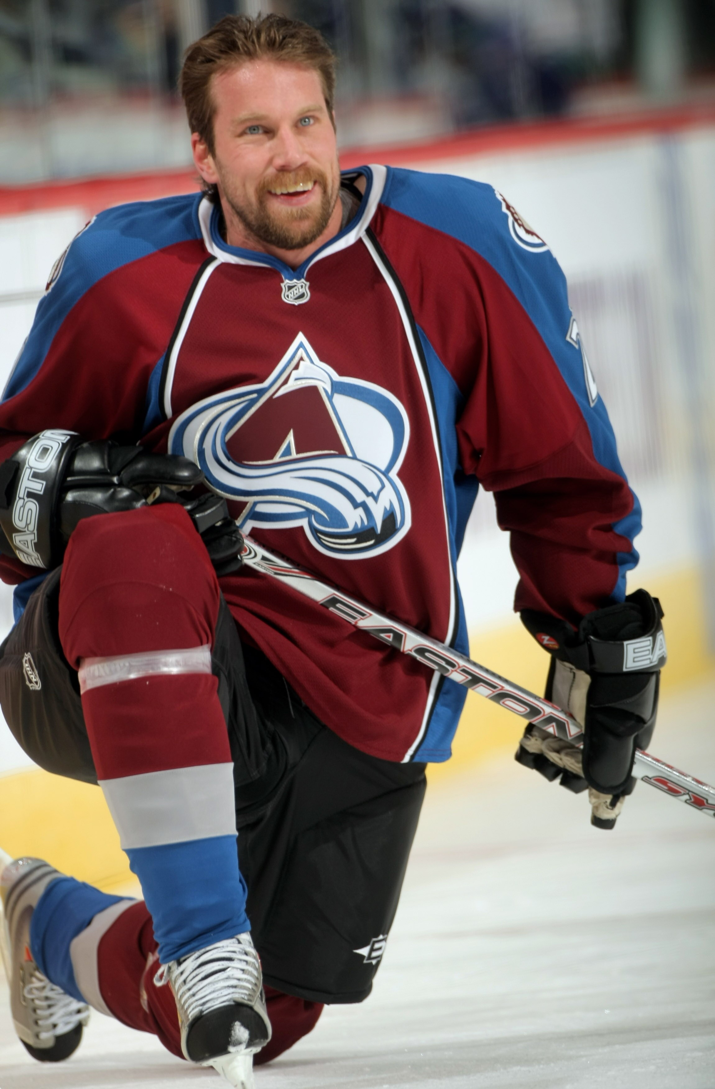 DENVER - MARCH 04:  Peter Forsberg #21 of the Colorado Avalanche takes the ice for the first time since rejoining the team as they warm up prior to facing the Vancouver Canucks at the Pepsi Center March 4, 2008 in Denver, Colorado.  (Photo by Doug Pensing
