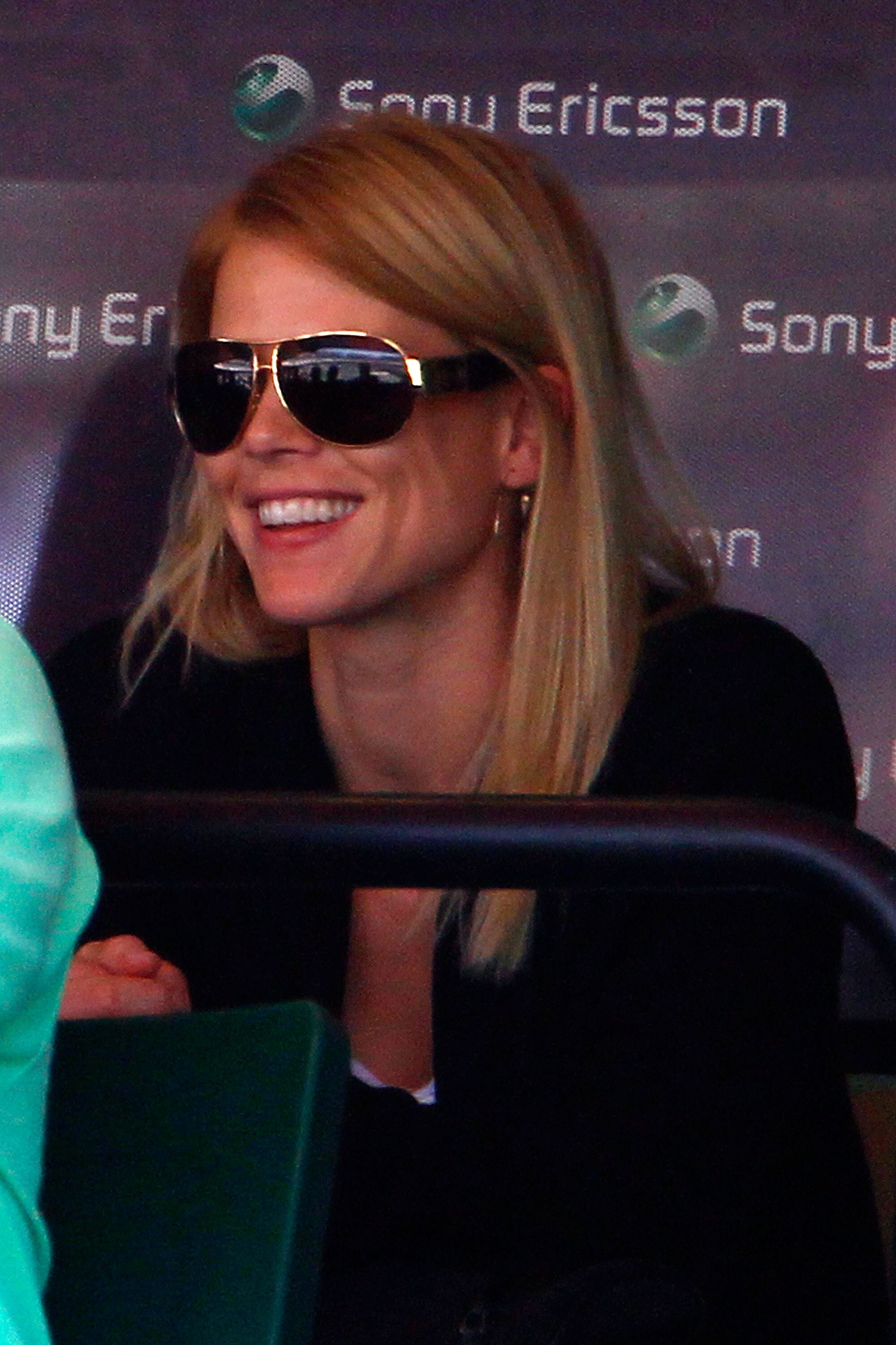 KEY BISCAYNE, FL - APRIL 02:  Elin Nordegren  wife Tiger Woods watches as Rafael Nadal of Spain takes on Andy Roddick of the United States during day eleven of the 2010 Sony Ericsson Open at Crandon Park Tennis Center on April 2, 2010 in Key Biscayne, Flo