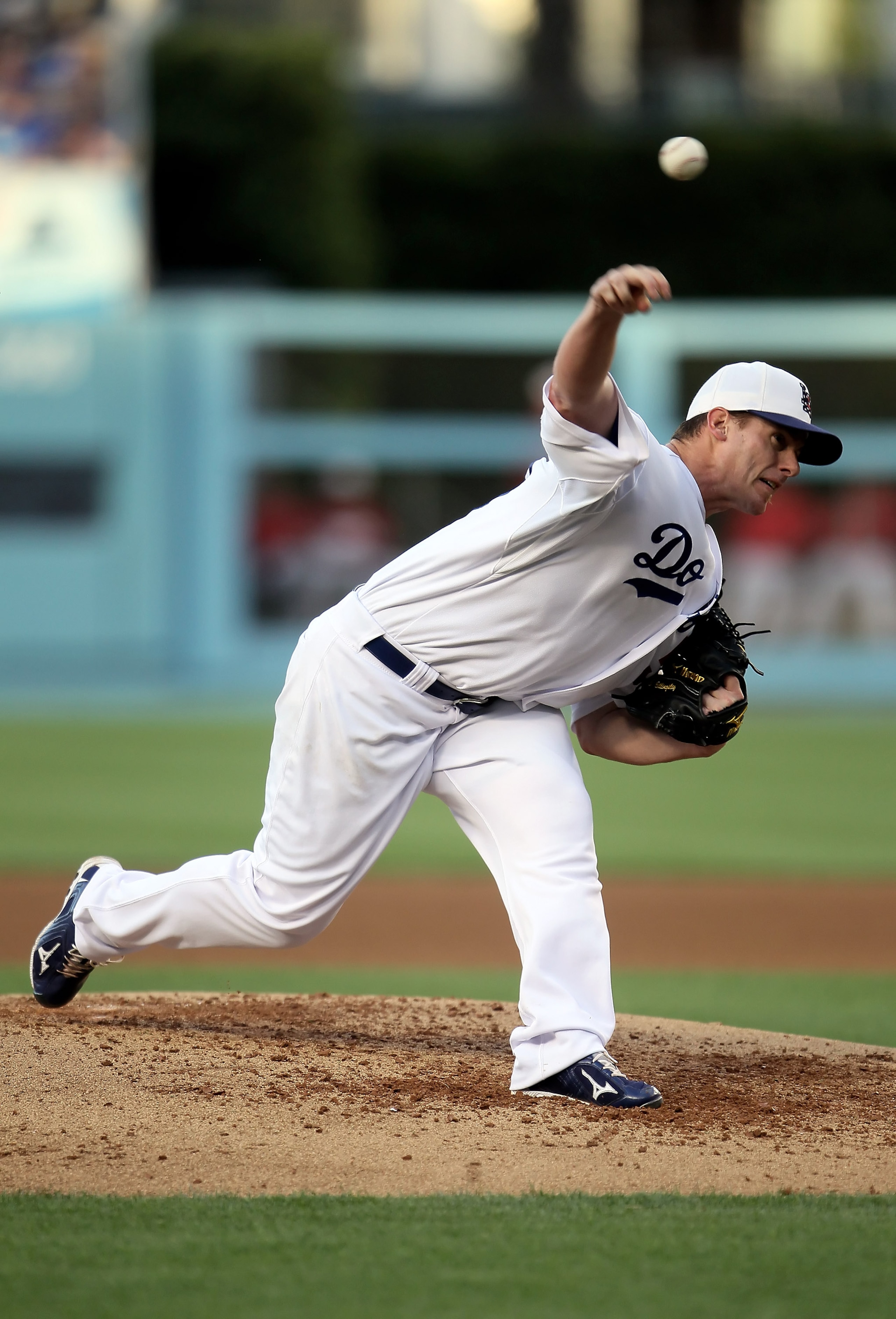 LOS ANGELES, CA - MAY 31: Chad Billingsley #58 of the Los Angeles Dodgers pitches against the Arizona Diamondbacks in the game at Dodger Stadium on May 31, 2010 in Los Angeles, California. (Photo by Jeff Gross/Getty Images) LOS ANGELES, CA - MAY 31: Chad Billingsley #58 of the Los Angeles Dodgers pitches against the Arizona Diamondbacks in the game at Dodger Stadium on May 31, 2010 in Los Angeles, California. (Photo by Jeff Gross/Getty Images)