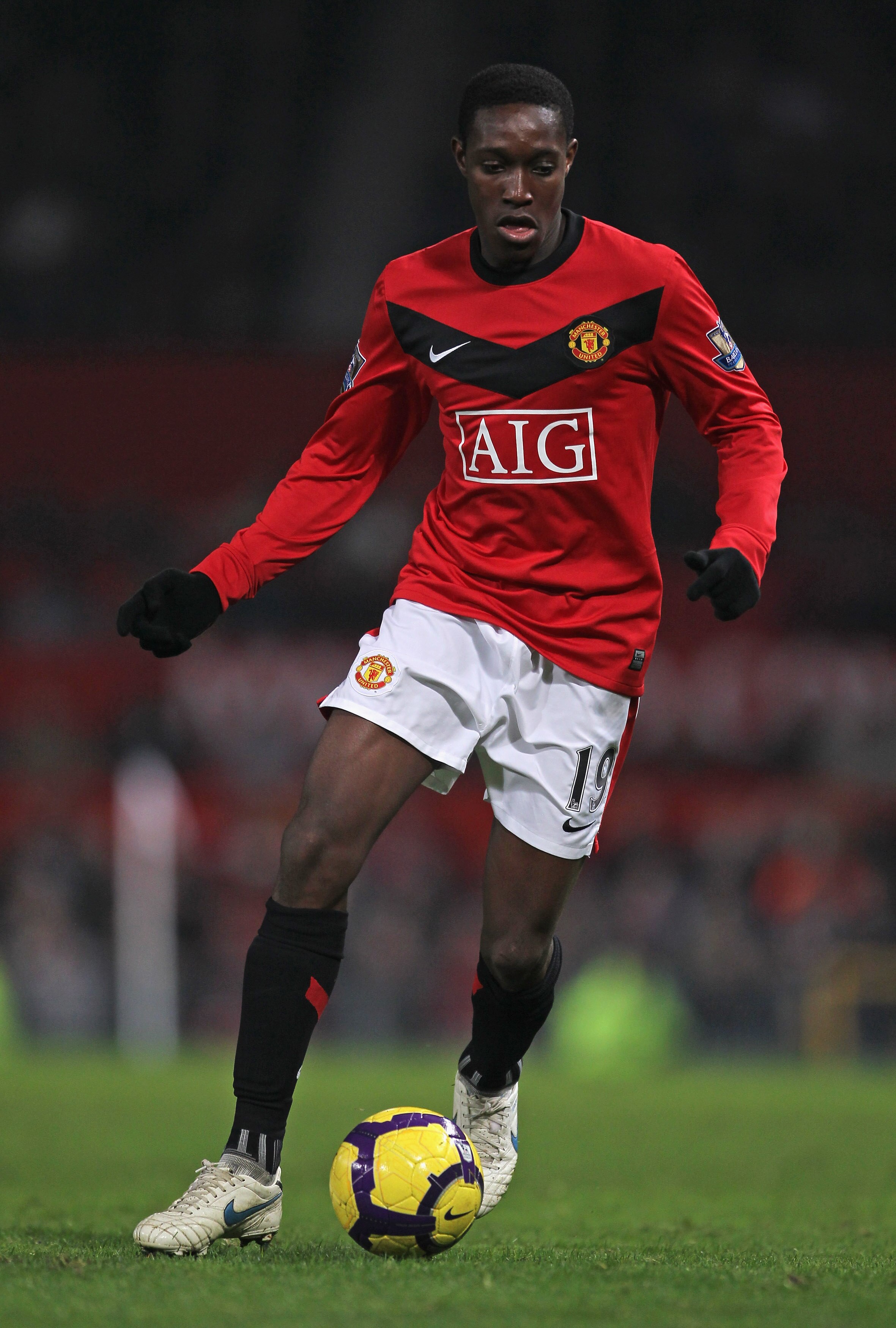 MANCHESTER, ENGLAND - DECEMBER 15:  Danny Welbeck of Manchester United in action during the Barclays Premier League match between Manchester United and Wolverhampton Wanderers at Old Trafford on December 15, 2009 in Manchester, England. (Photo by Alex Liv