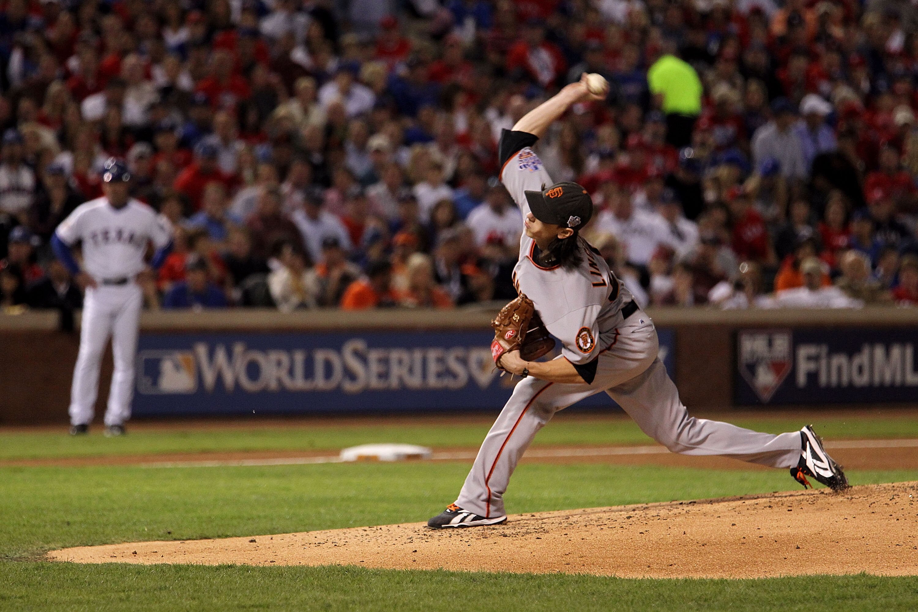 ARLINGTON, TX - NOVEMBER 01:  Starting pitcher Tim Lincecum #55 of the San Francisco Giants pitches against the Texas Rangers in Game Five of the 2010 MLB World Series at Rangers Ballpark in Arlington on November 1, 2010 in Arlington, Texas. The Giants wo