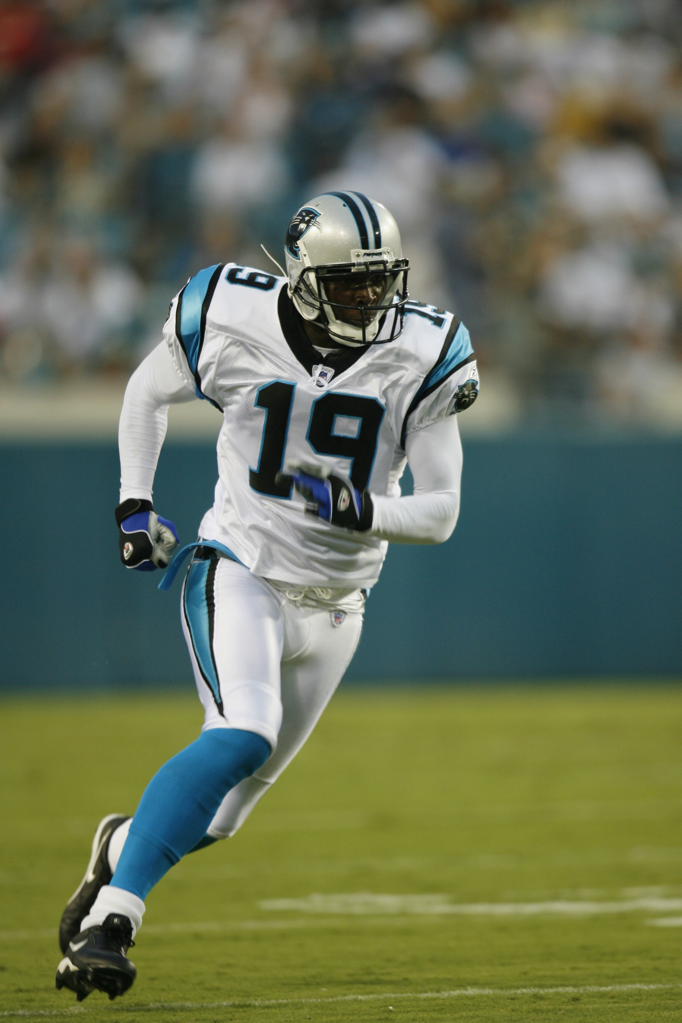 JACKSONVILLE, FL - AUGUST 19:  Wide receiver Keyshawn Johnson #19 of the Carolina Panthers runs against the Jacksonville Jaguars during the NFL game on August 19, 2006 at Alltel Stadium in Jacksonville, Florida.  The Panthers defeated the Jaguars 17 - 10.