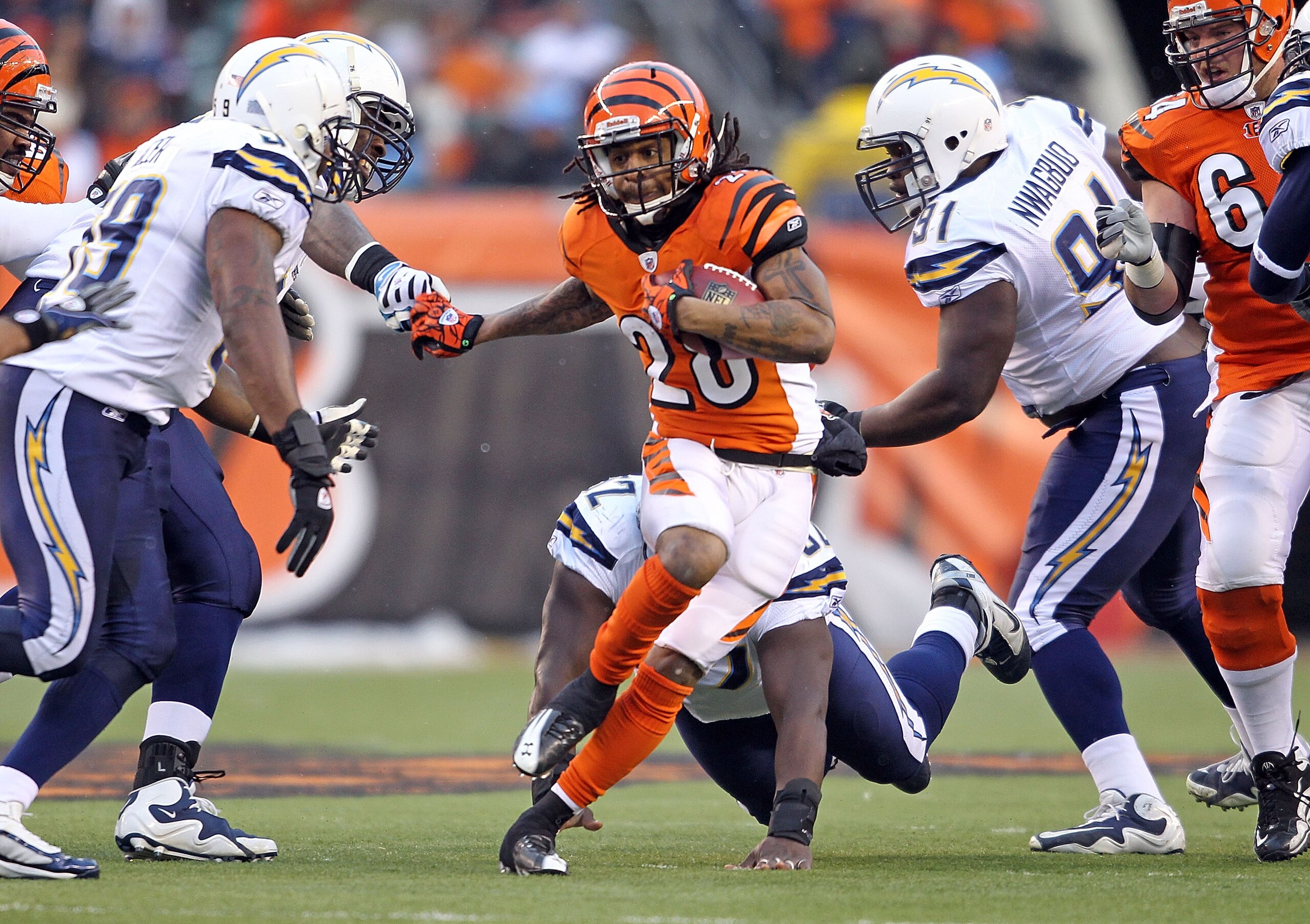 CINCINNATI - DECEMBER 26:  Bernard Scott #28 of the Cincinnati Bengals runs with the ball during the NFL game against the San Diego Chargers at Paul Brown Stadium on December 26, 2010 in Cincinnati, Ohio. The Bengals 34-20.  (Photo by Andy Lyons/Getty Ima
