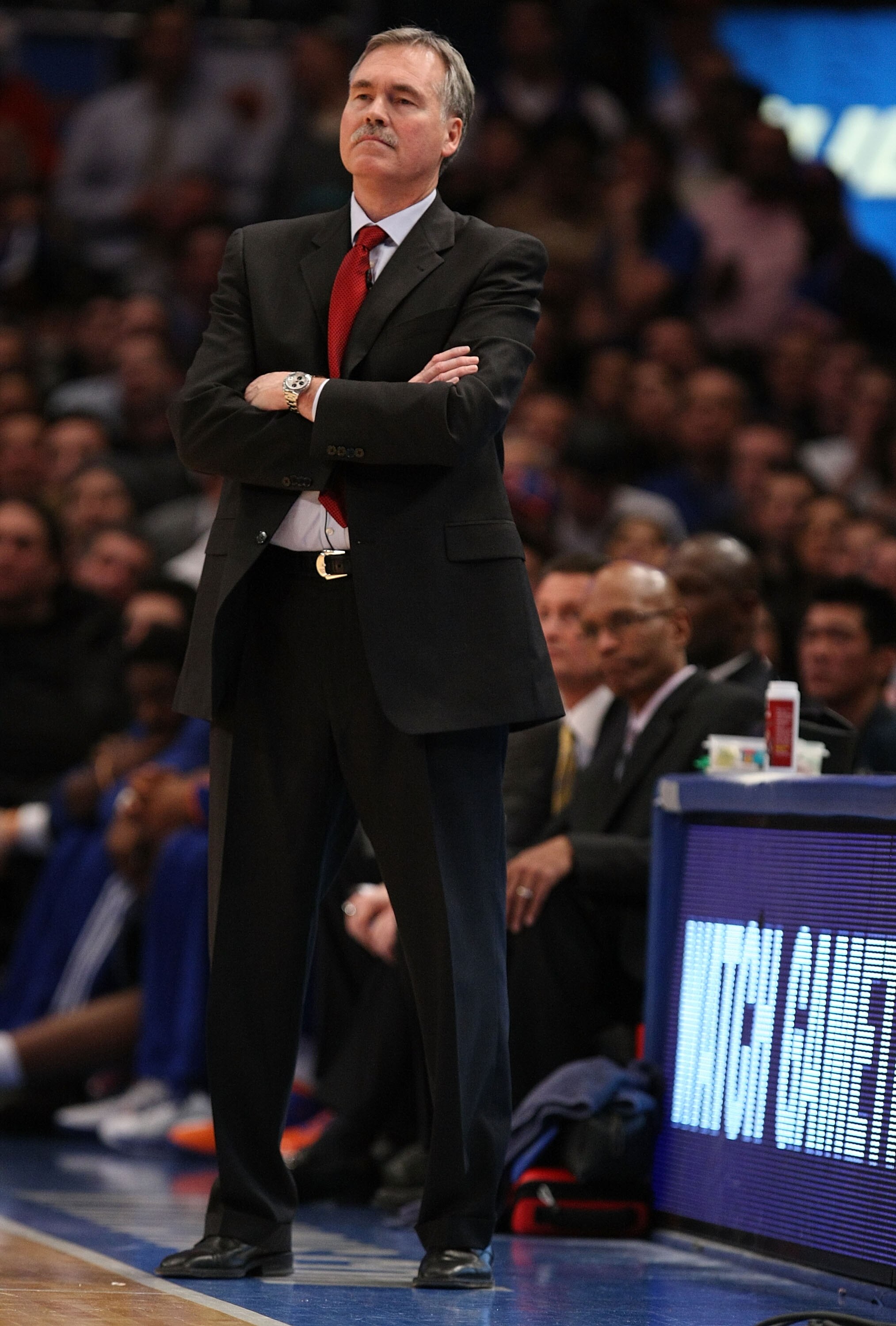 NEW YORK - DECEMBER 17:  Head Coach Mike D'Antoni of the New York Knicks looks on against the Miami Heat at Madison Square Garden on December 17, 2010 in New York, New York.  (Photo by Al Bello/Getty Images)
