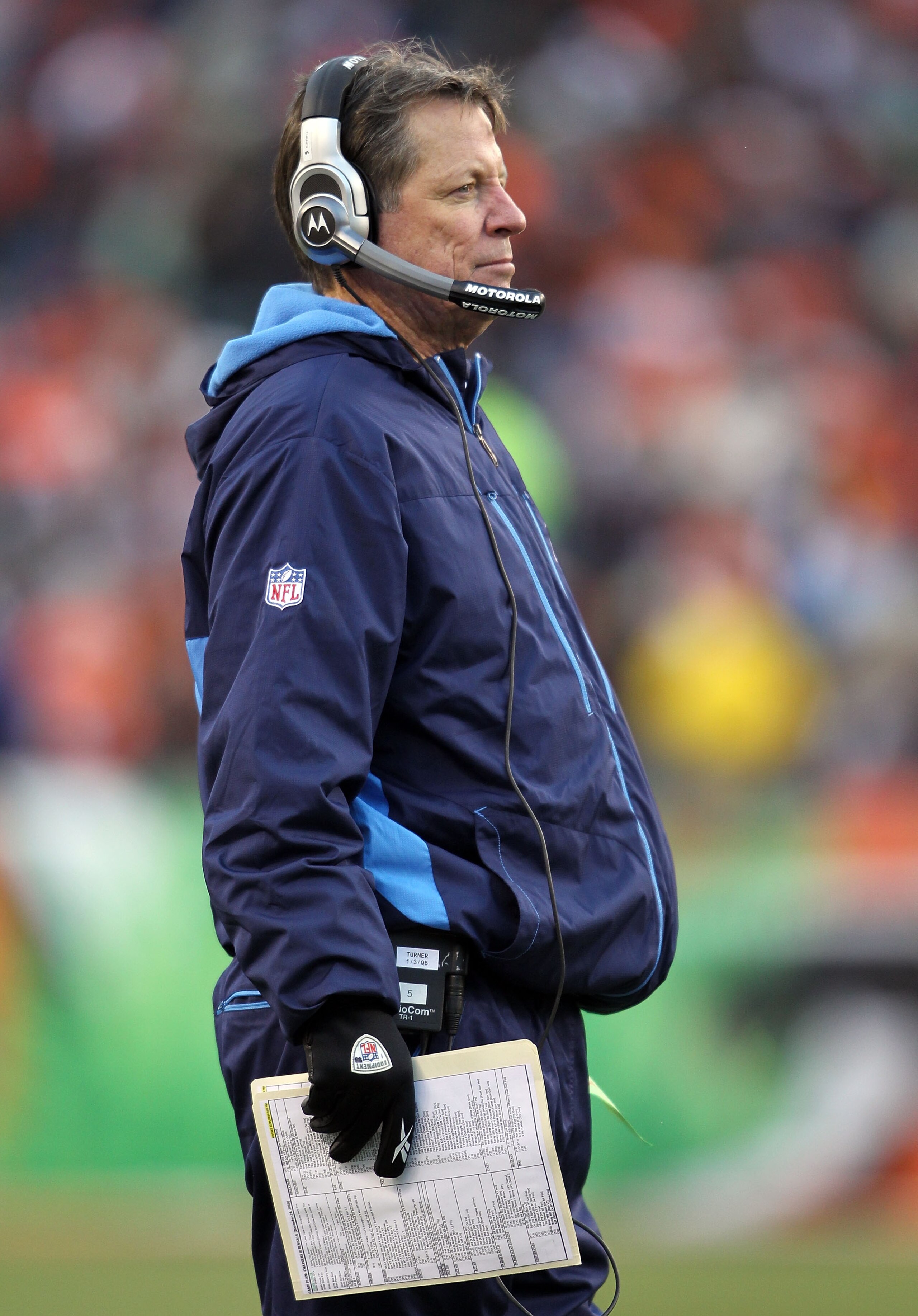 CINCINNATI - DECEMBER 26:  Norv Turner the Head Coach of the San Diego Chargers watches play during the Chargers 34-20 loss to the Cincinnati Bengals during the NFL game at Paul Brown Stadium on December 26, 2010 in Cincinnati, Ohio.  (Photo by Andy Lyons