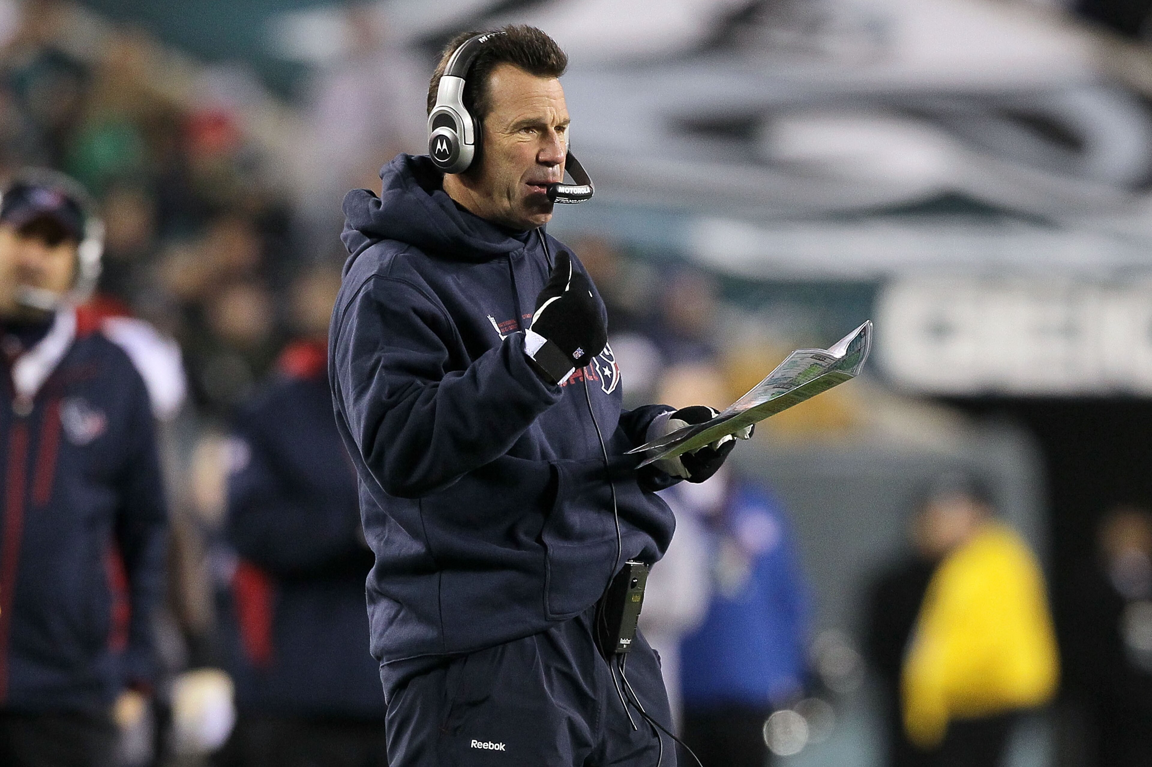 PHILADELPHIA, PA - DECEMBER 02: Head coach Gary Kubiak of the Houston Texans coaches against the Philadelphia Eagles at Lincoln Financial Field on December 2, 2010 in Philadelphia, Pennsylvania. (Photo by Jim McIsaac/Getty Images) PHILADELPHIA, PA - DECEMBER 02: Head coach Gary Kubiak of the Houston Texans coaches against the Philadelphia Eagles at Lincoln Financial Field on December 2, 2010 in Philadelphia, Pennsylvania. (Photo by Jim McIsaac/Getty Images)