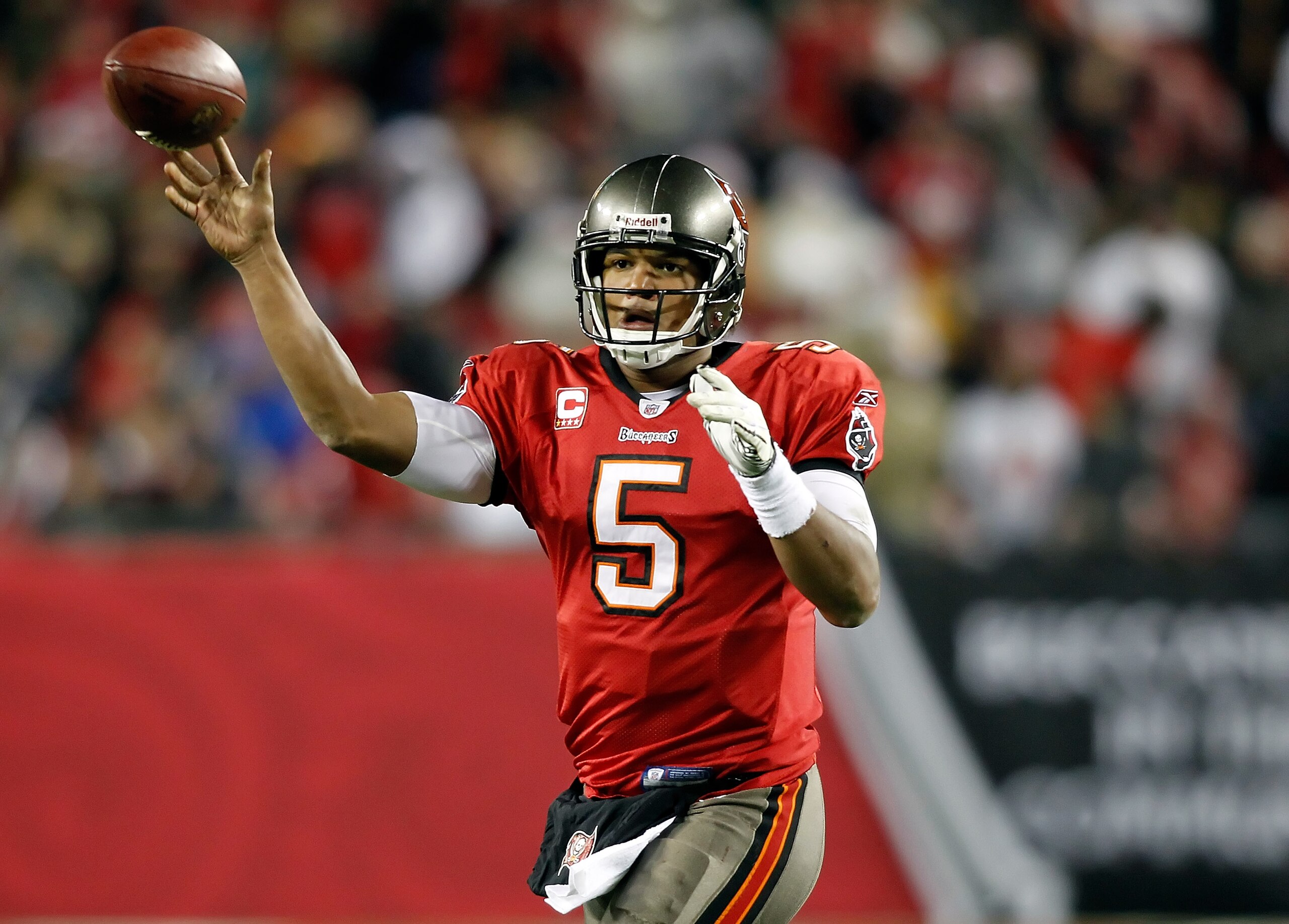 TAMPA, FL - DECEMBER 26:  Quarterback Josh Freeman #5 of the Tampa Bay Buccaneers throws a pass against the Seattle Seahawks during the game at Raymond James Stadium on December 26, 2010 in Tampa, Florida.  (Photo by J. Meric/Getty Images)