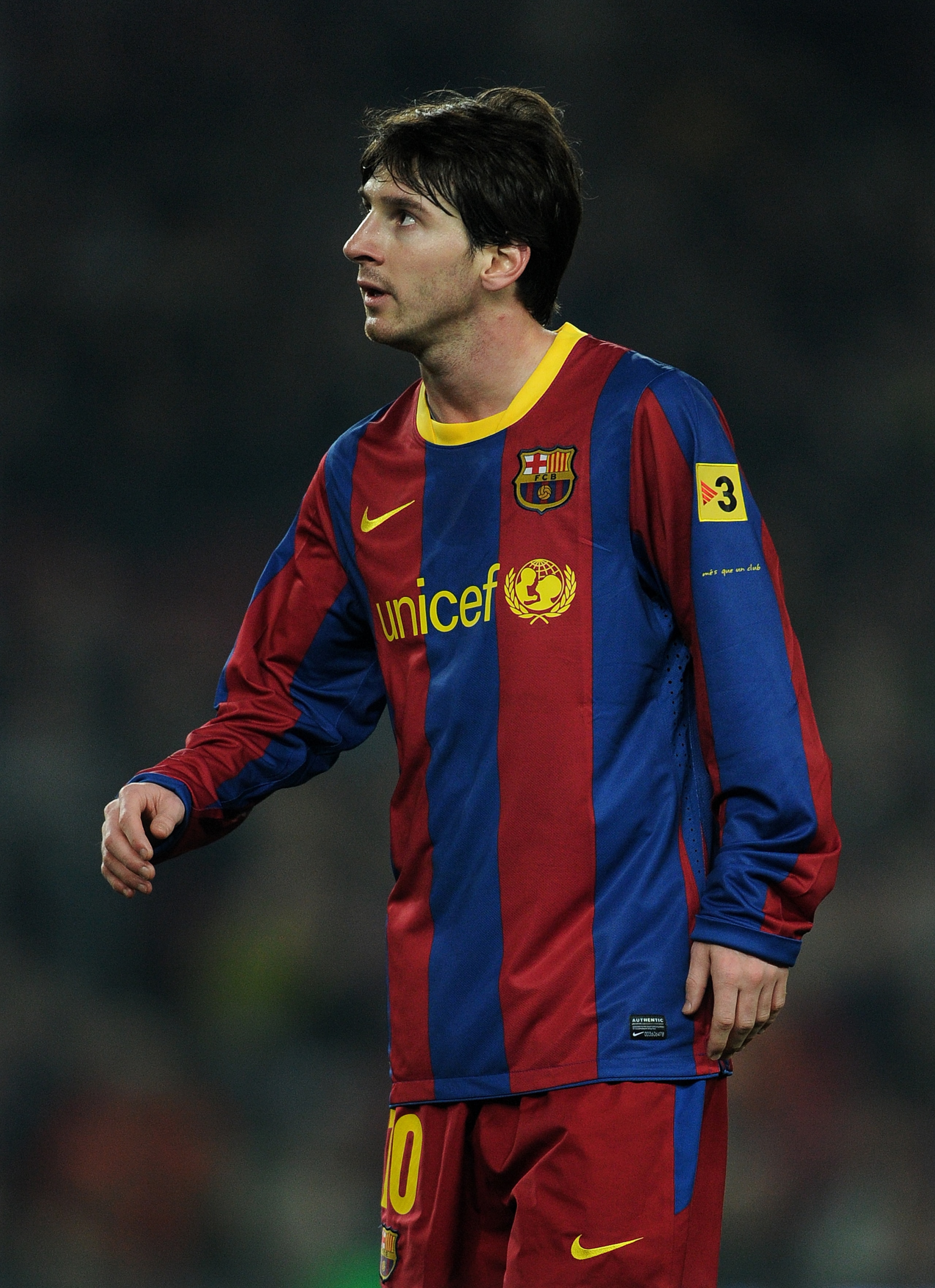 BARCELONA, SPAIN - DECEMBER 21: Lionel Messi of Barcelona looks on during the round of last 16 Copa del Rey match between FC Barcelona and Athletic Bilbao at the Camp Nou stadium on December 21, 2010 in Barcelona, Spain. (Photo by Jasper Juinen/Getty Im BARCELONA, SPAIN - DECEMBER 21: Lionel Messi of Barcelona looks on during the round of last 16 Copa del Rey match between FC Barcelona and Athletic Bilbao at the Camp Nou stadium on December 21, 2010 in Barcelona, Spain. (Photo by Jasper Juinen/Getty Im