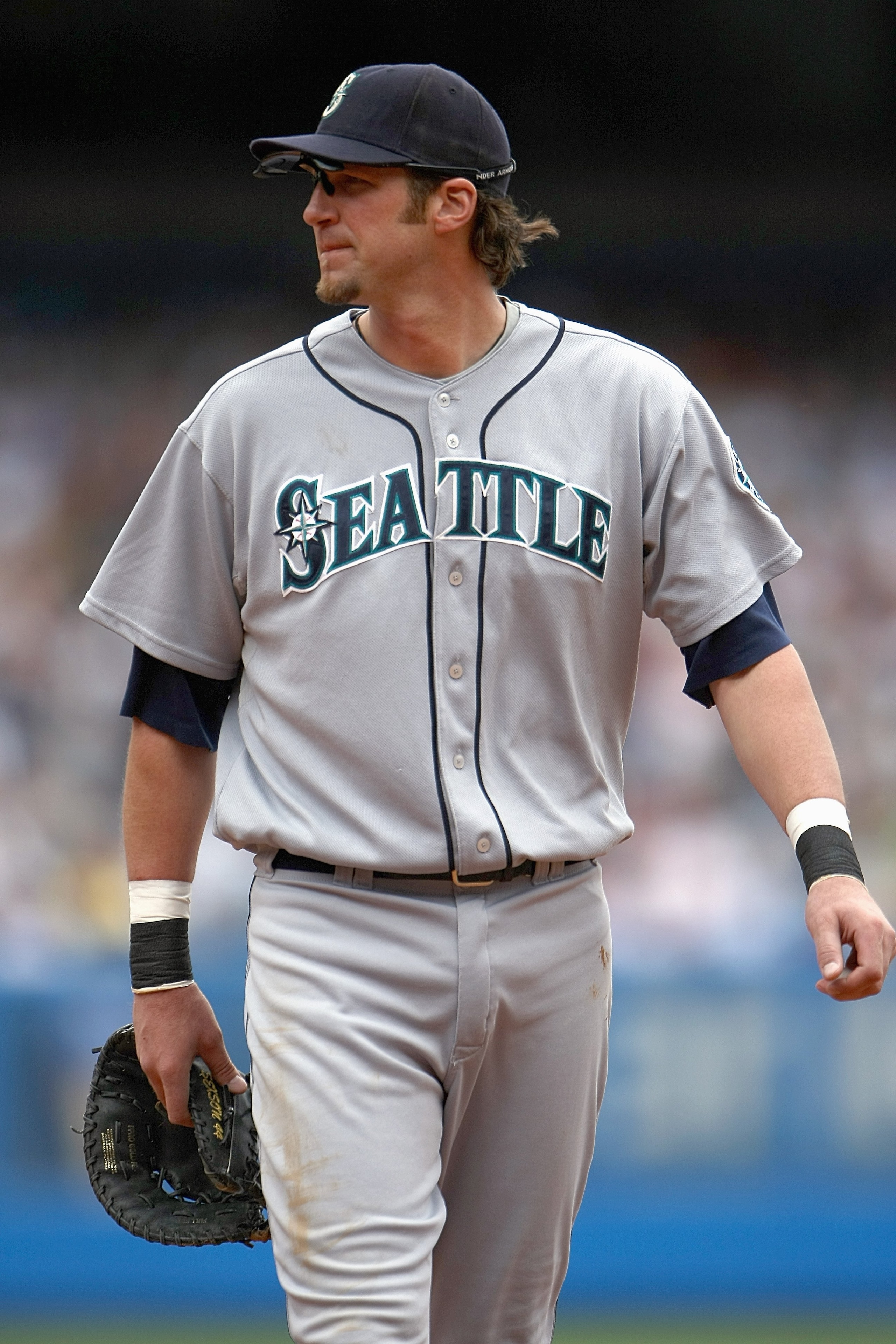 NEW YORK - MAY 24: Richie Sexson #44 of the Seattle Mariners walks on the field against the New York Yankees during their game on May 24, 2008 at Yankee Stadium in the Bronx borough of New York City. (Photo by Chris McGrath/Getty Images) NEW YORK - MAY 24: Richie Sexson #44 of the Seattle Mariners walks on the field against the New York Yankees during their game on May 24, 2008 at Yankee Stadium in the Bronx borough of New York City. (Photo by Chris McGrath/Getty Images)