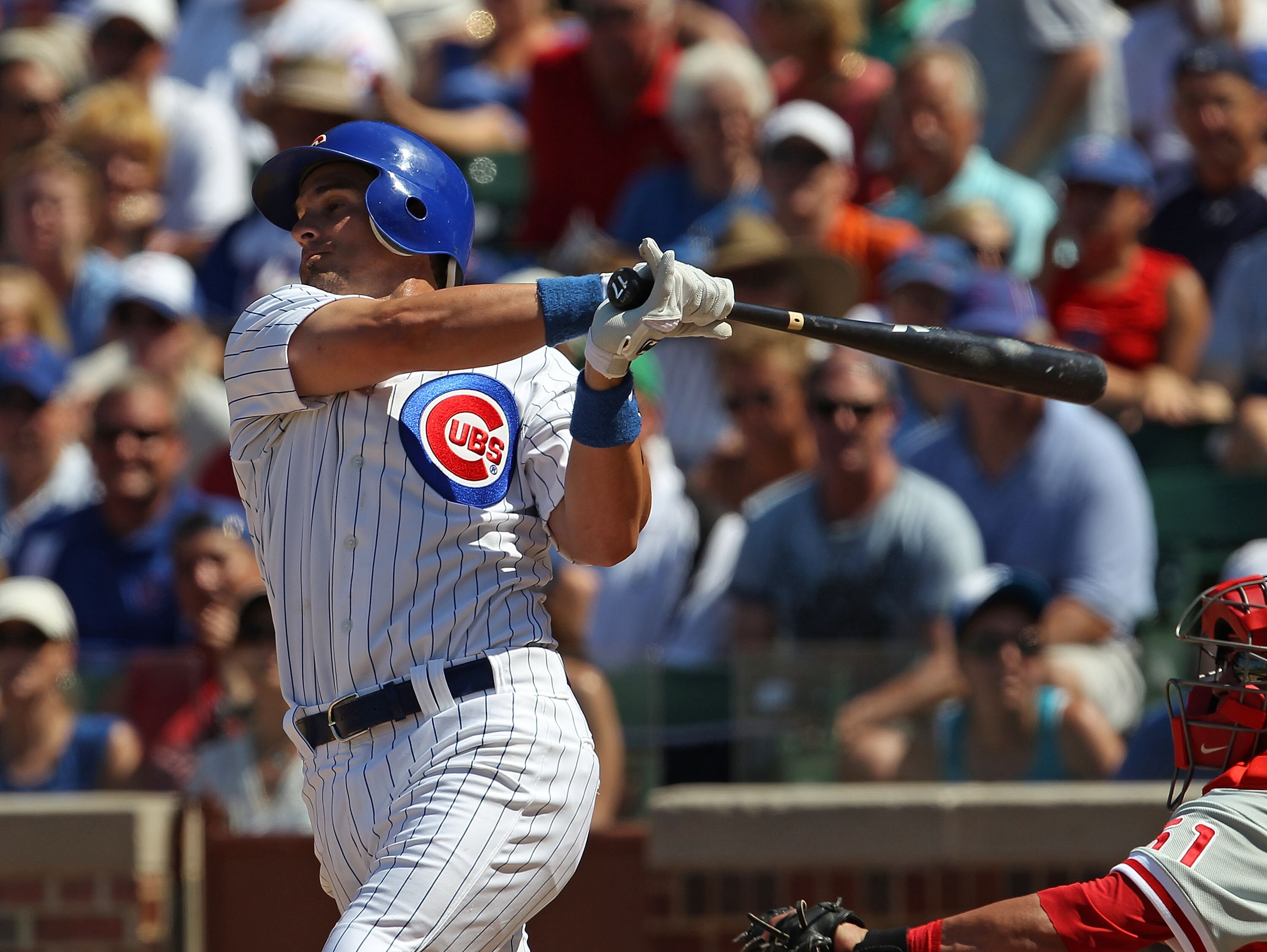 CHICAGO - JULY 16: Ryan Theriot #2 of the Chicago Cubs takes a swing against the Philadelphia Phillies at Wrigley Field on July 16, 2010 in Chicago, Illinois. The Cubs defeated the Phillies 4-3. (Photo by Jonathan Daniel/Getty Images)