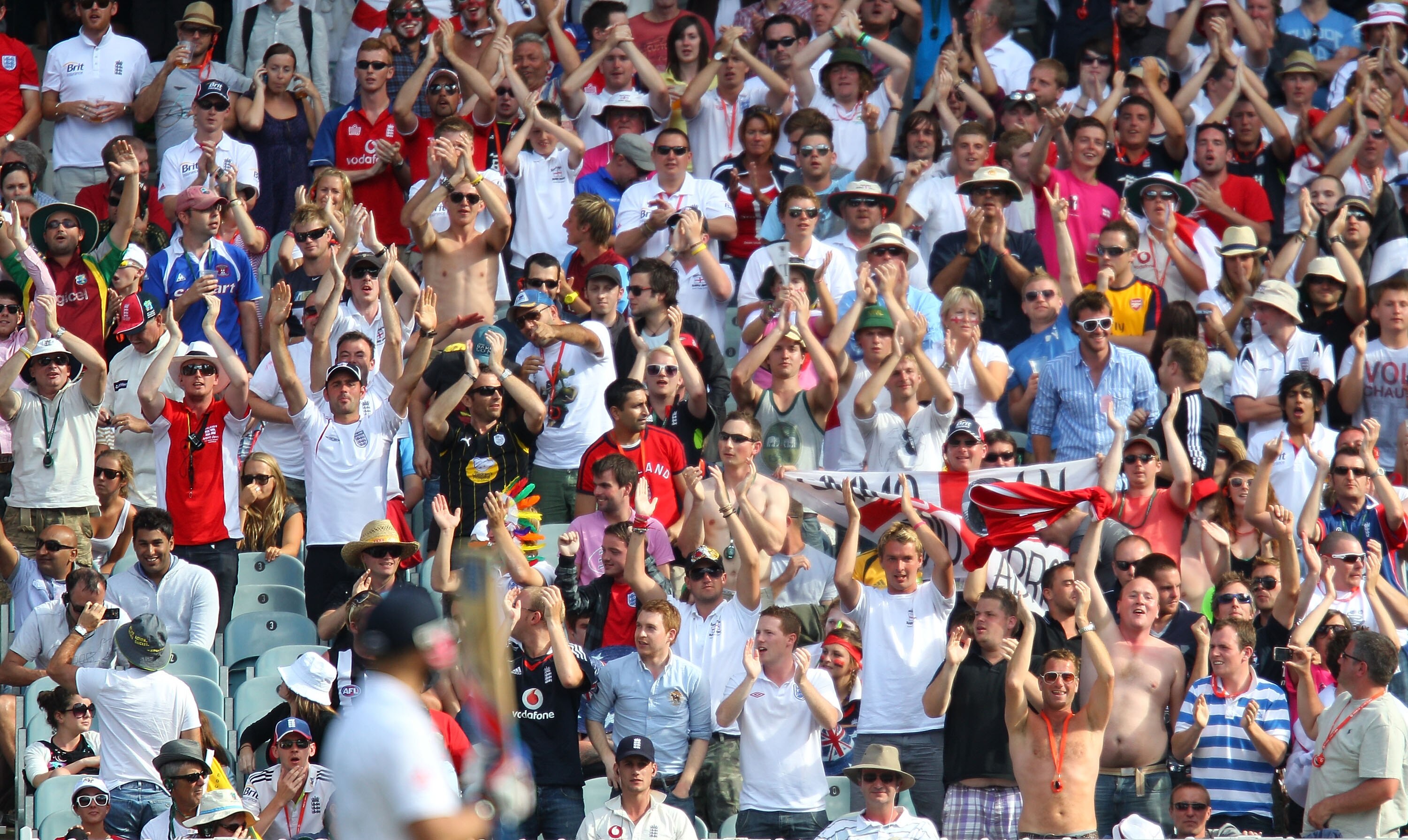MELBOURNE, AUSTRALIA - DECEMBER 27:  English supporters in the crowd enjoy the atmosphere during day two of the Fourth Test match between Australia and England at Melbourne Cricket Ground on December 27, 2010 in Melbourne, Australia.  (Photo by Scott Barb