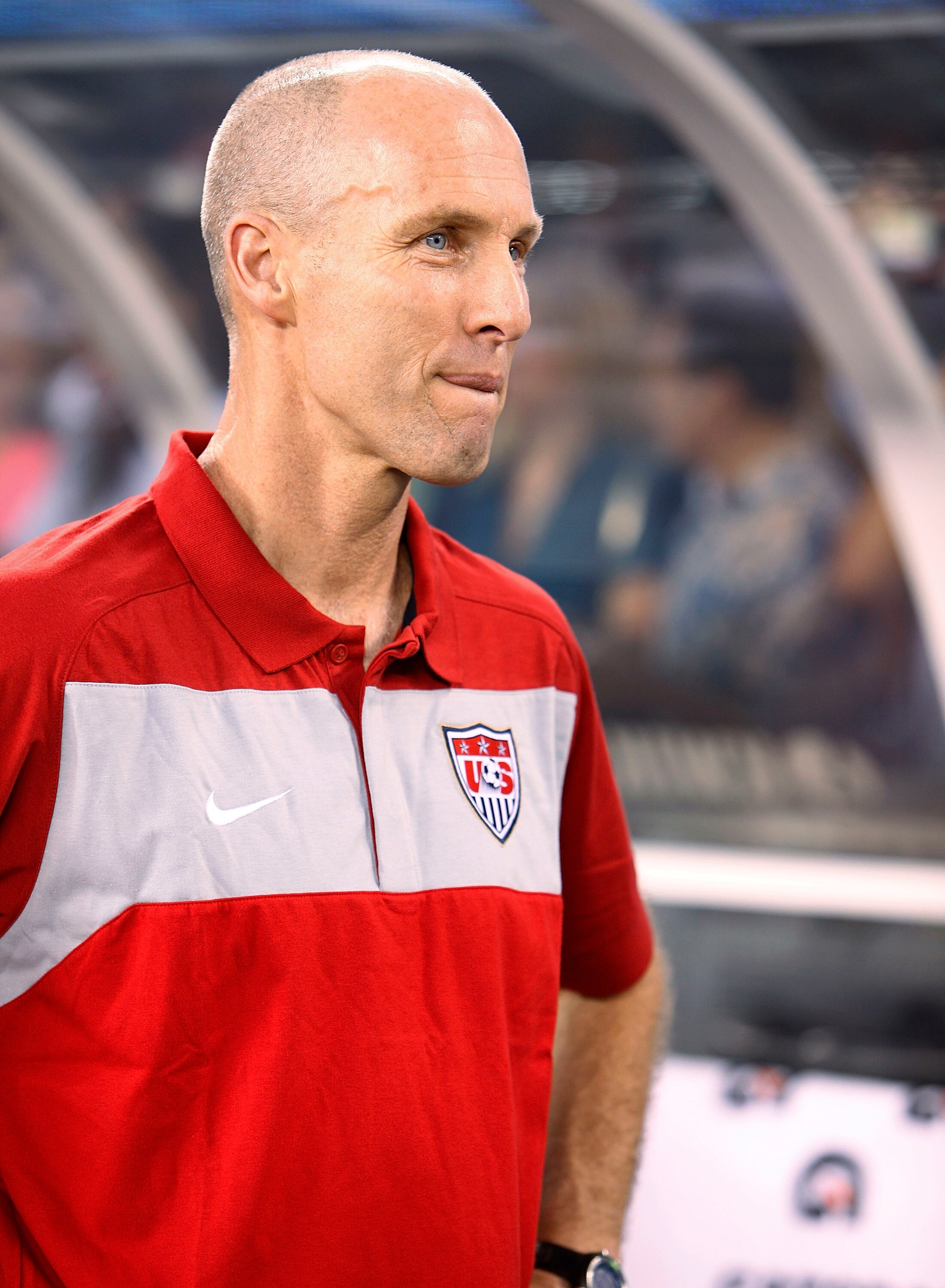 EAST RUTHERFORD, NJ - AUGUST 10: Bob Bradley, head coach of United States, stands on the sidelines before the first half of a friendly match at the New Meadowlands on August 10, 2010 in East Rutherford, New Jersey. (Photo by Jeff Zelevansky/Getty Images)