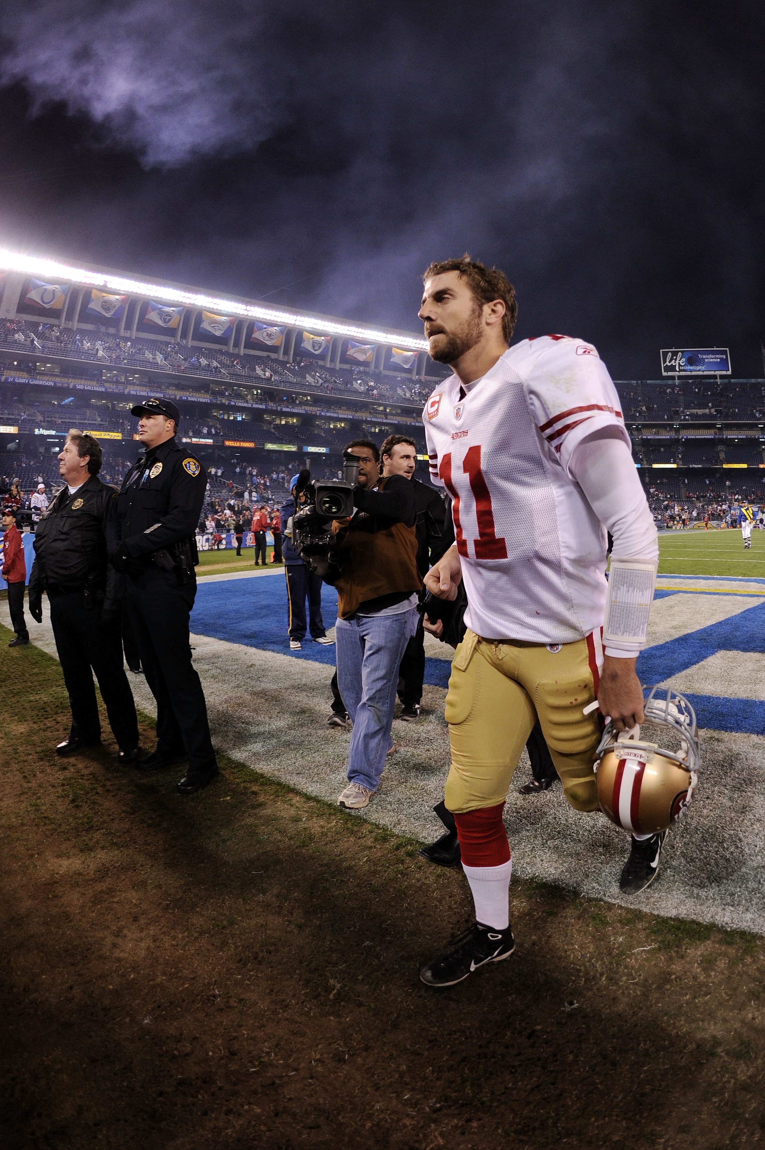 SAN DIEGO, CA - DECEMBER 16: Quarterback Alex Smith #11 of the San Francisco 49ers jogs off the field after losing to the San Diego Chargers 34-7 at Qualcomm Stadium on December 16, 2010 in San Diego, California. (Photo by Harry How/Getty Images) SAN DIEGO, CA - DECEMBER 16: Quarterback Alex Smith #11 of the San Francisco 49ers jogs off the field after losing to the San Diego Chargers 34-7 at Qualcomm Stadium on December 16, 2010 in San Diego, California. (Photo by Harry How/Getty Images)