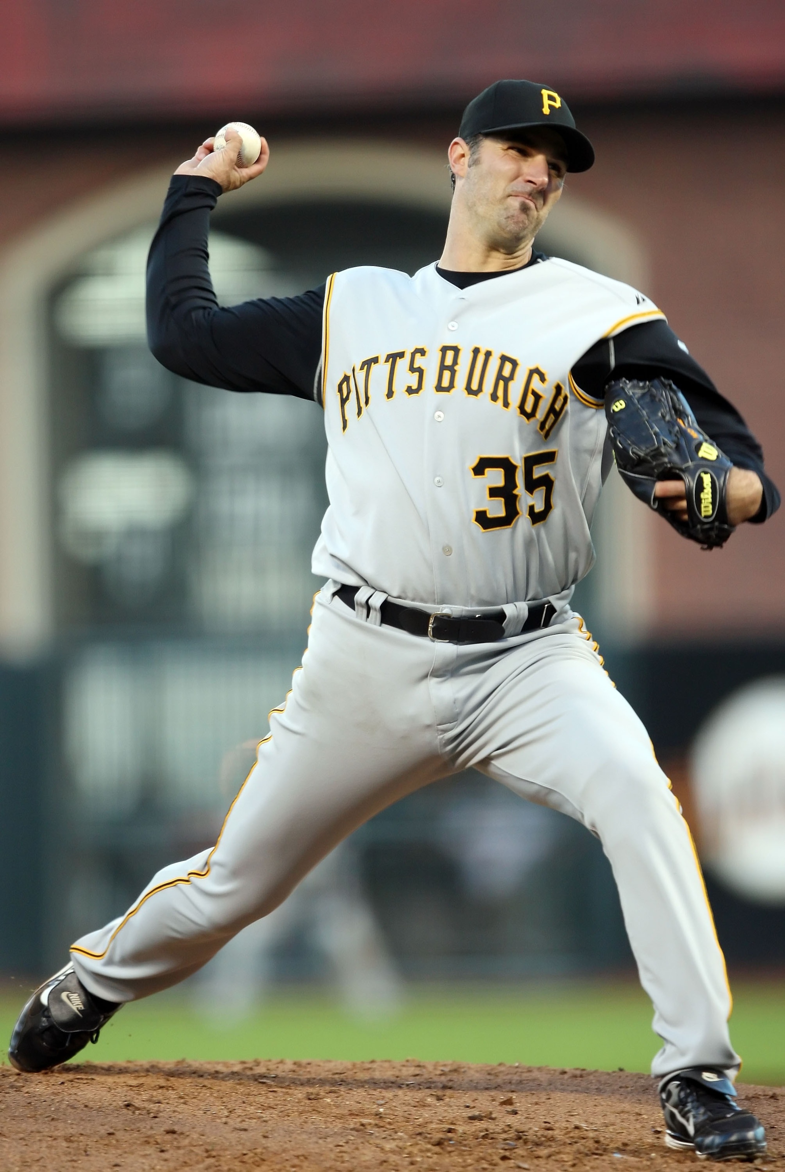 SAN FRANCISCO - AUGUST 10: Matt Morris #35 of the Pittsburgh Pirates pitches against the San Francisco Giants during a Major League Baseball game at AT&T Park August 10, 2007 in San Francisco, California. (Photo by Lisa Blumenfeld/Getty Images) SAN FRANCISCO - AUGUST 10: Matt Morris #35 of the Pittsburgh Pirates pitches against the San Francisco Giants during a Major League Baseball game at AT&T Park August 10, 2007 in San Francisco, California. (Photo by Lisa Blumenfeld/Getty Images)