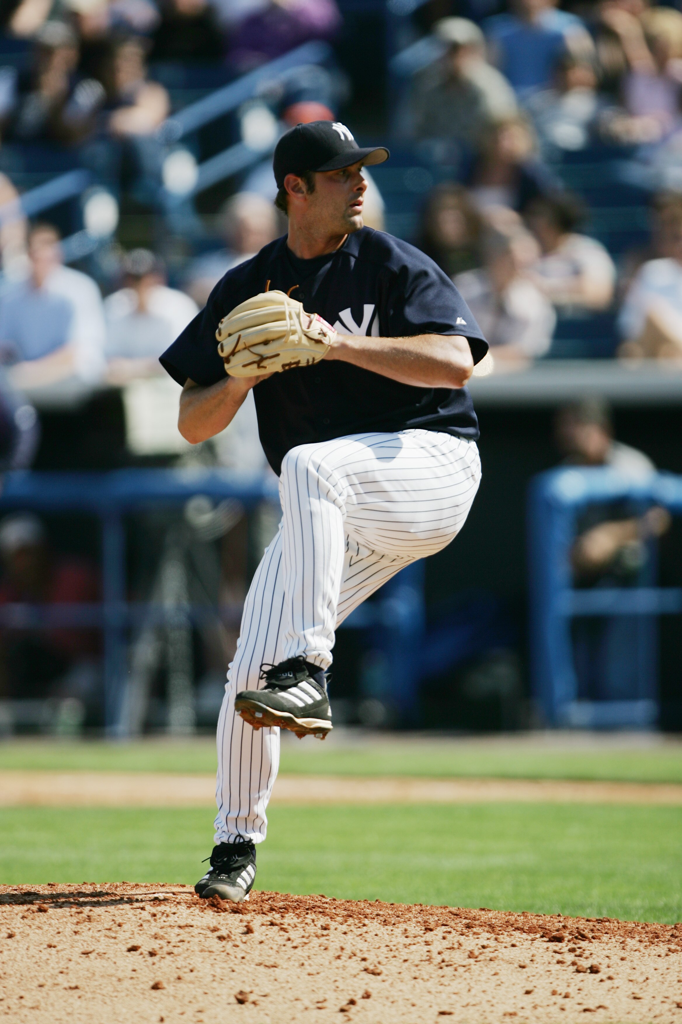 TAMPA, FL - MARCH 7:  Pitcher Steve Karsay #31 of the New York Yankees delivers against the Cleveland Indians during an MLB Spring Training game at Legends Field on March 7, 2005 in Tampa, Florida. The Indians defeated the Yankees 3-1. (Photo by Doug Pens