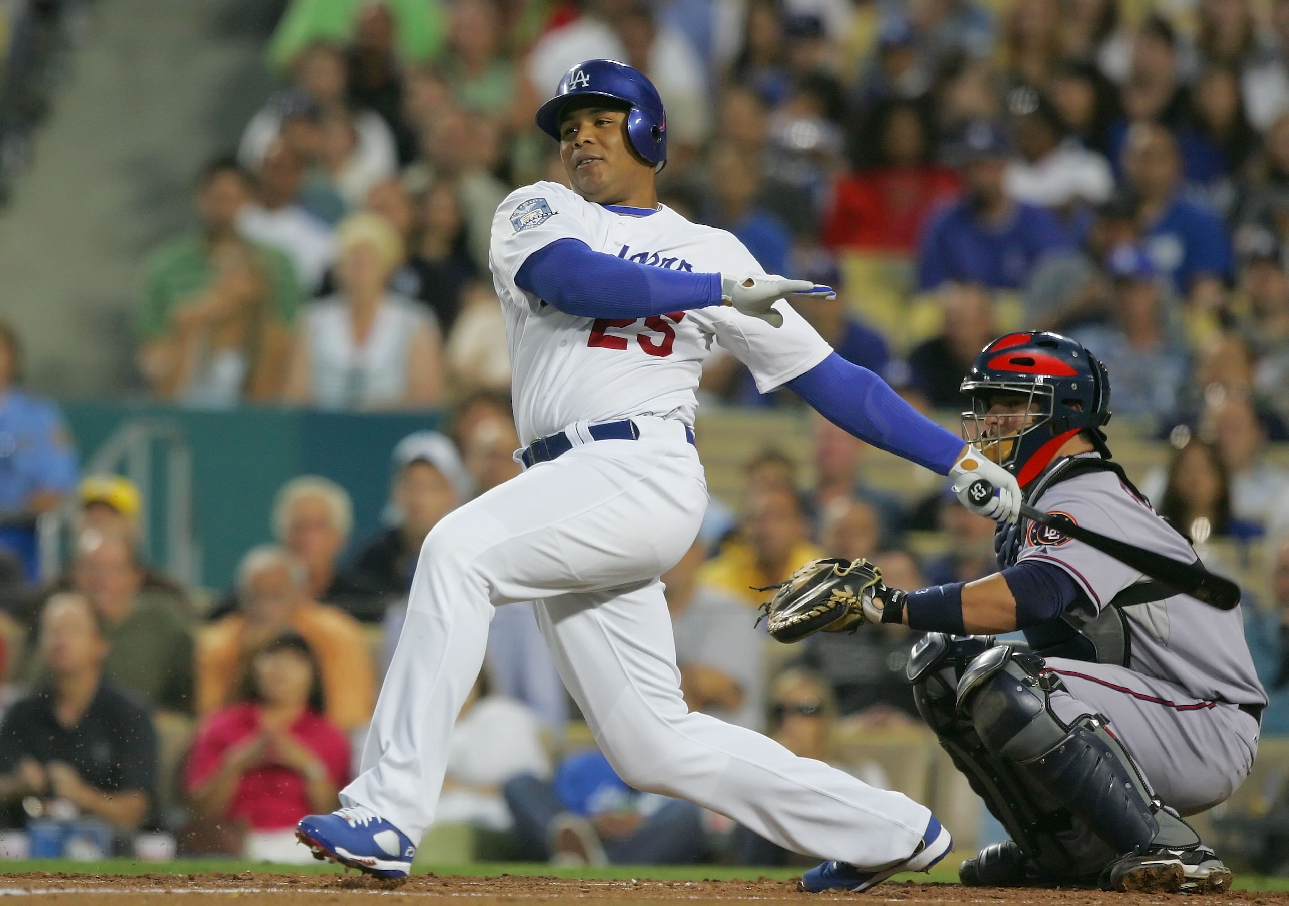 LOS ANGELES, CA - JULY 25: Andruw Jones #25 of the Los Angeles Dodgers at bat against the Washington Nationals at Dodger Stadium on July 25, 2008 in Los Angeles, California. (Photo by Lisa Blumenfeld/Getty Images) LOS ANGELES, CA - JULY 25: Andruw Jones #25 of the Los Angeles Dodgers at bat against the Washington Nationals at Dodger Stadium on July 25, 2008 in Los Angeles, California. (Photo by Lisa Blumenfeld/Getty Images)