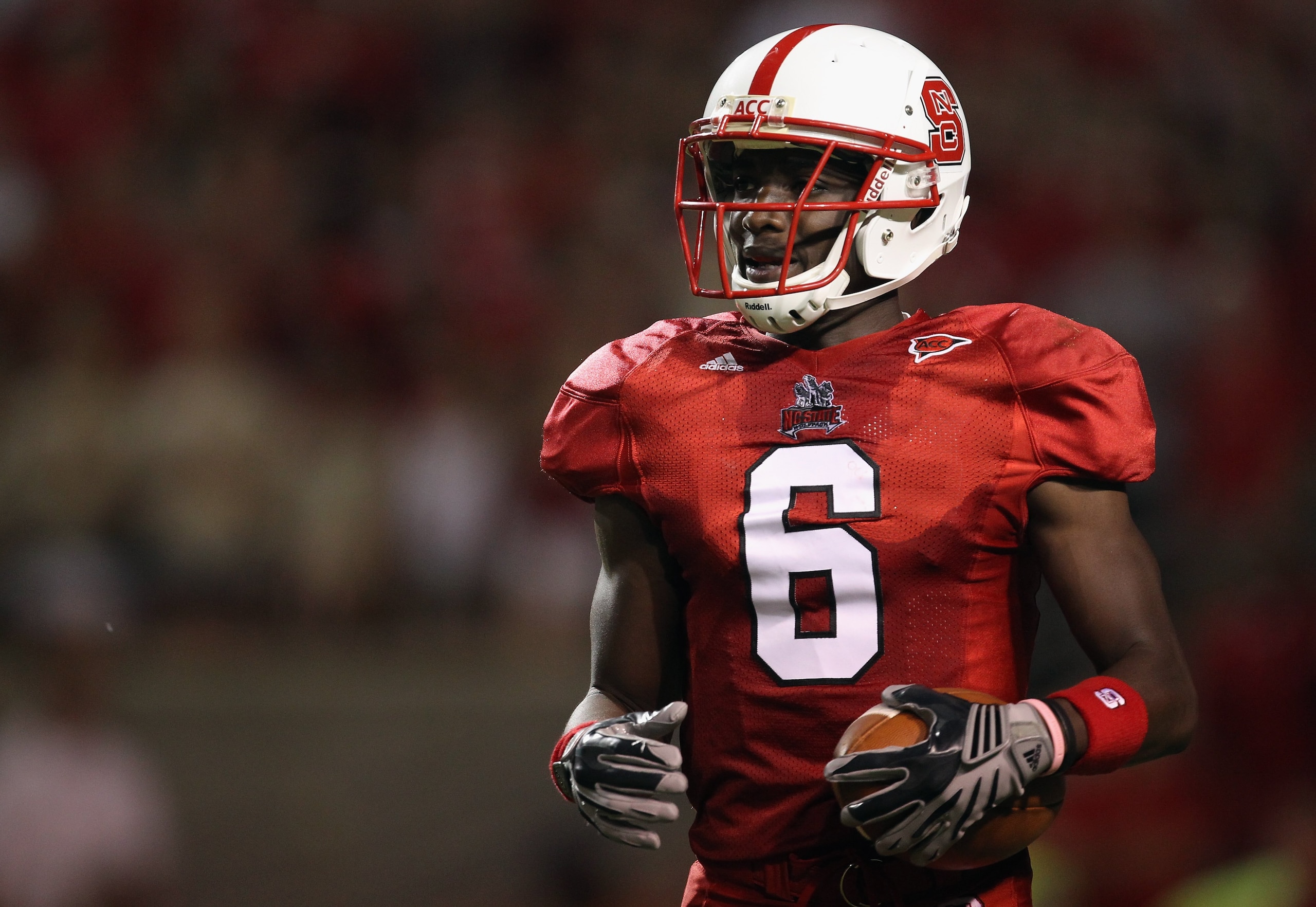 RALEIGH, NC - SEPTEMBER 16:  T.J. Graham #6 of the North Carolina State Wolfpack during their game at Carter-Finley Stadium on September 16, 2010 in Raleigh, North Carolina.  (Photo by Streeter Lecka/Getty Images)