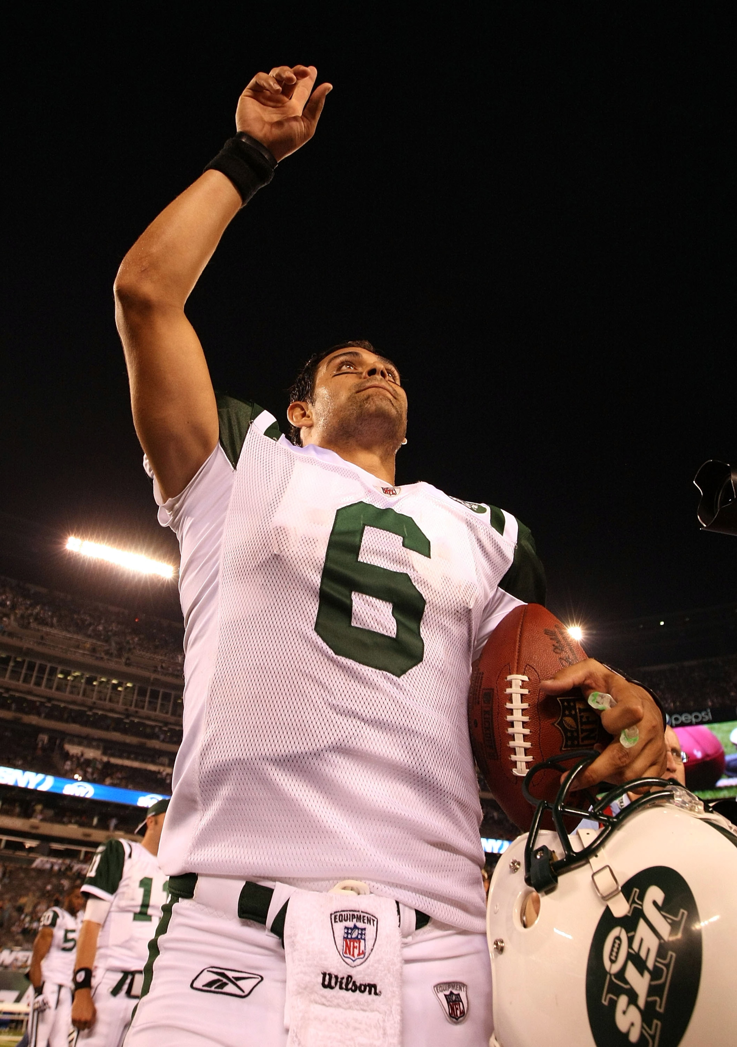 EAST RUTHERFORD, NJ - SEPTEMBER 19:  Mark Sanchez #6 of the New York Jets celebrates a 28-14 win against the New England Patriots on September 19, 2010 at the New Meadowlands Stadium  in East Rutherford, New Jersey.  (Photo by Al Bello/Getty Images)