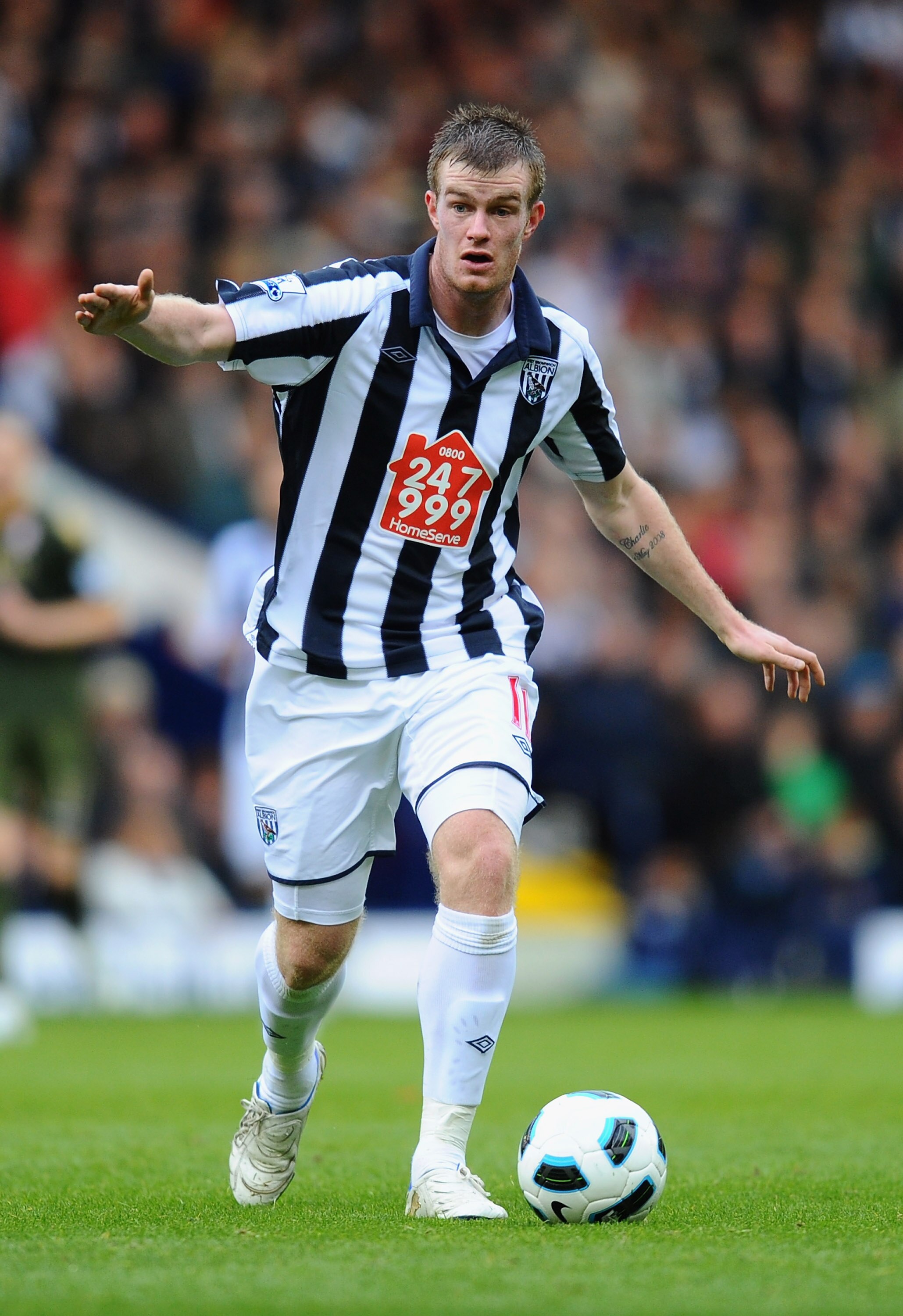 WEST BROMWICH, ENGLAND - OCTOBER 23:  Chris Brunt of West Brom in action during the Barclays Premier League match between West Bromwich Albion and Fulham at The Hawthorns on October 23, 2010 in West Bromwich, England.  (Photo by Mike Hewitt/Getty Images)