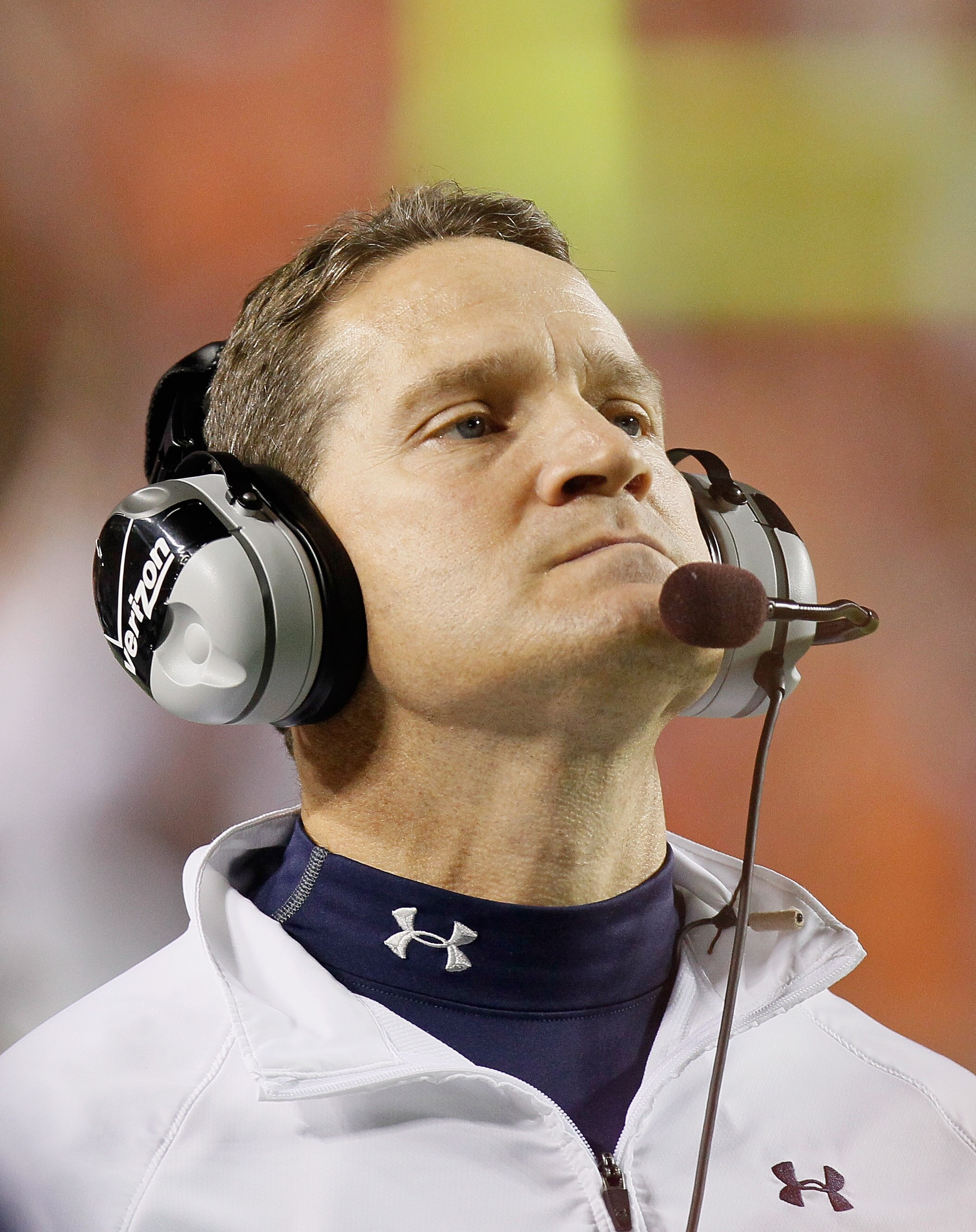 AUBURN, AL - NOVEMBER 13:  Head coach Gene Chizik of the Auburn Tigers against the Georgia Bulldogs at Jordan-Hare Stadium on November 13, 2010 in Auburn, Alabama.  (Photo by Kevin C. Cox/Getty Images)