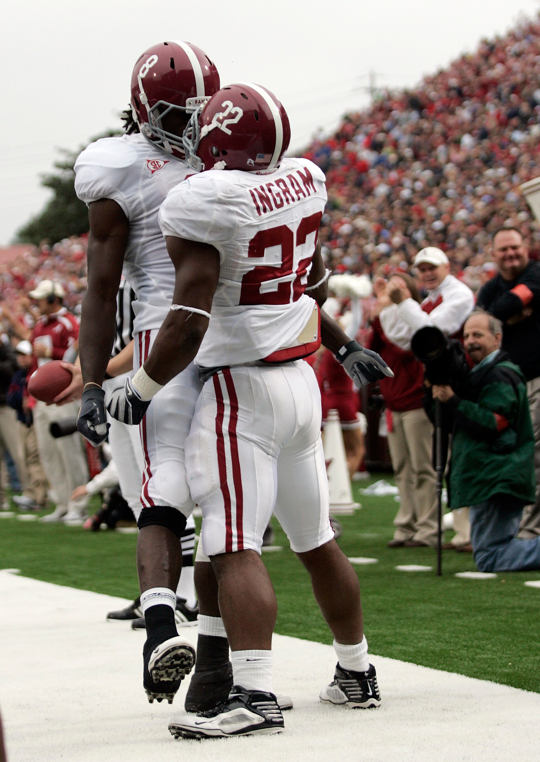 OXFORD, MS - OCTOBER 10:  Mark Ingram #22 and Julio Jones #8 of the Alabama Crimson Tide react after Ingram scored on a 36-yard touchdown during their game against the Mississippi Rebels at Vaught-Hemingway Stadium on October 10, 2009 in Oxford, Mississip