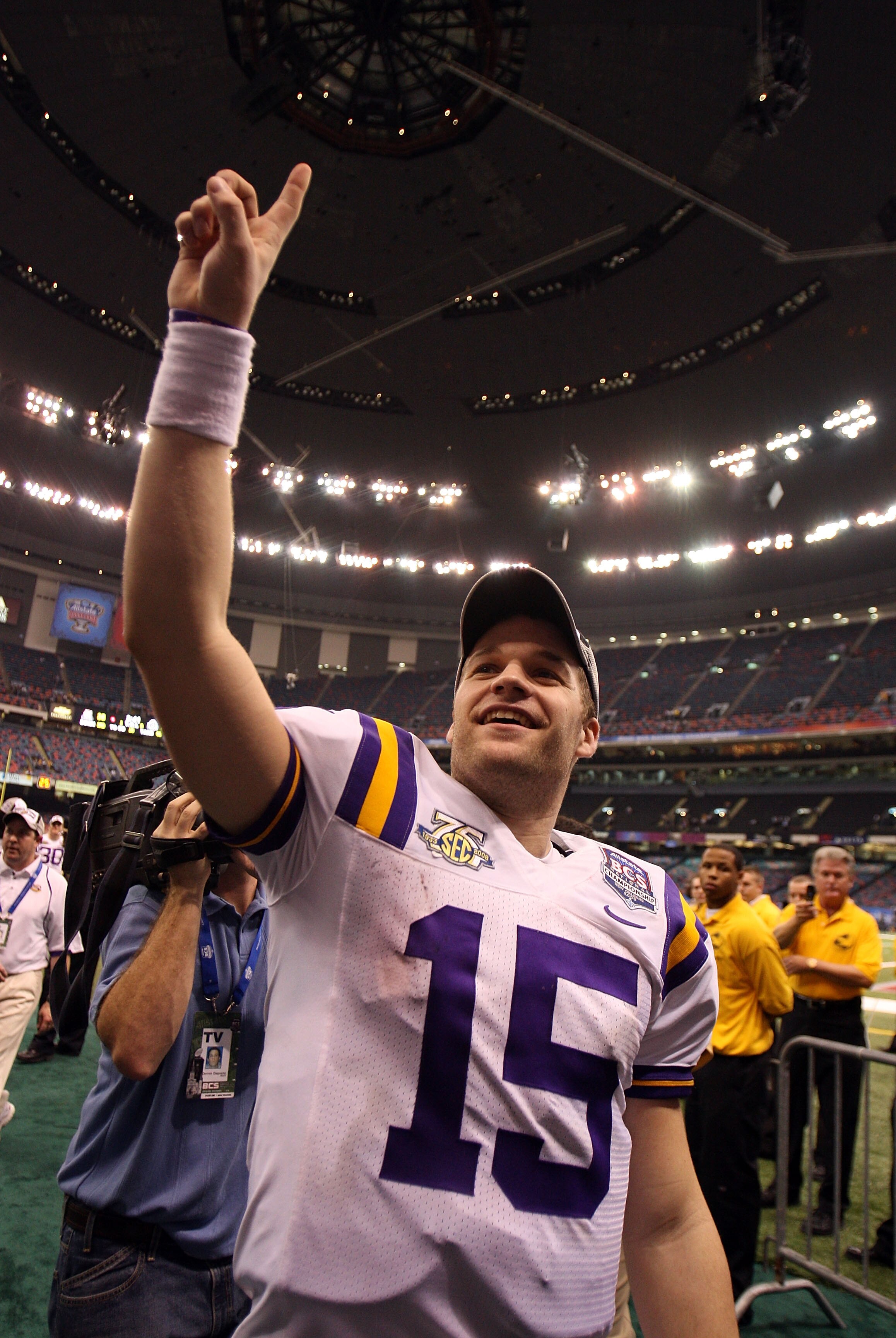 NEW ORLEANS - JANUARY 07:  Quarterback Matt Flynn #15 of the Louisiana State University Tigers celebrates as he walks off the field after defeating the Ohio State Buckeyes 38-24 in the AllState BCS National Championship on January 7, 2008 at the Louisiana