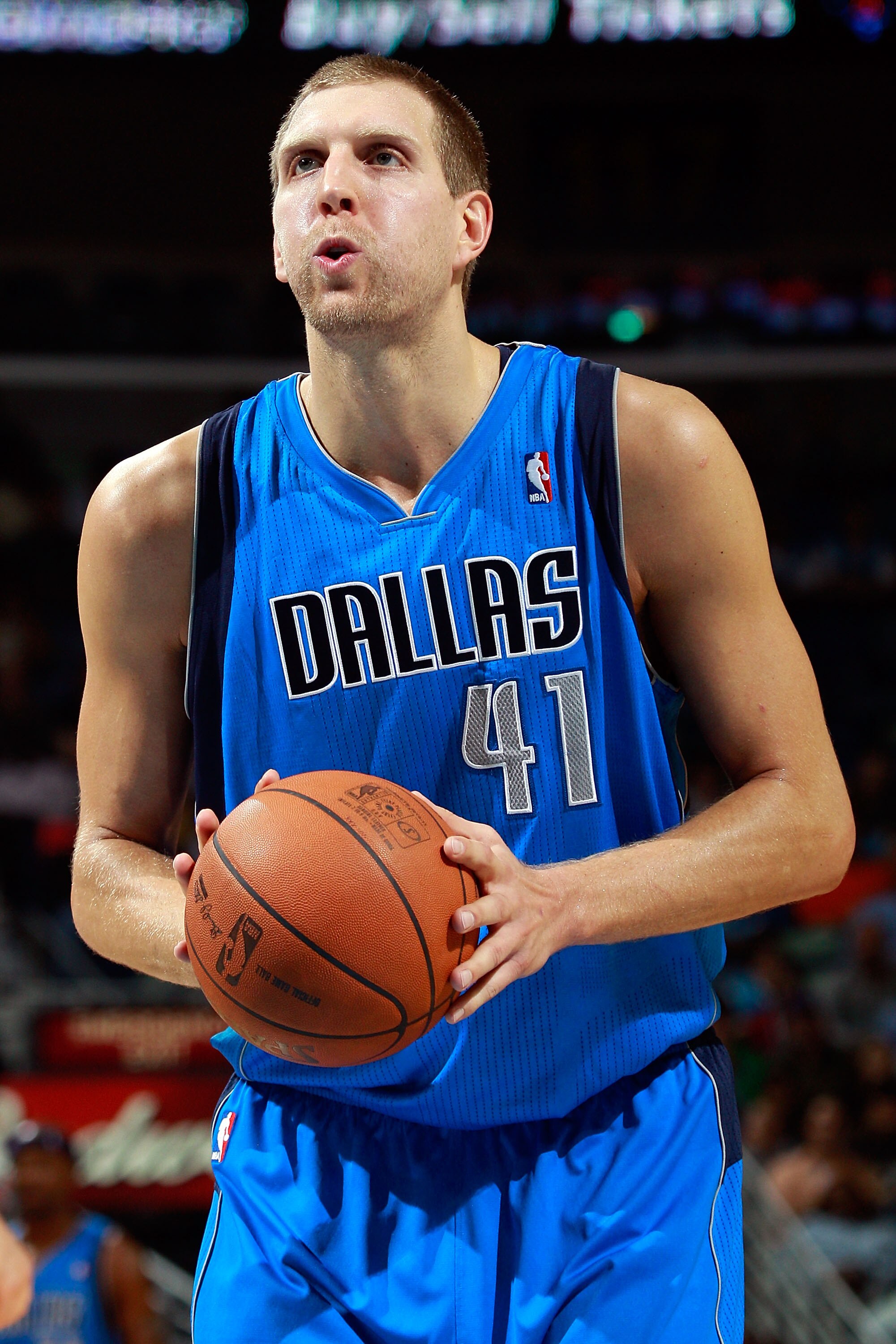 NEW ORLEANS - NOVEMBER 17:  Dirk Nowitzki #41 of the Dallas Mavericks shoots a freethrow during the game against the New Orleans Hornets at the New Orleans Arena on November 17, 2010 in New Orleans, Louisiana.  NOTE TO USER: User expressly acknowledges an
