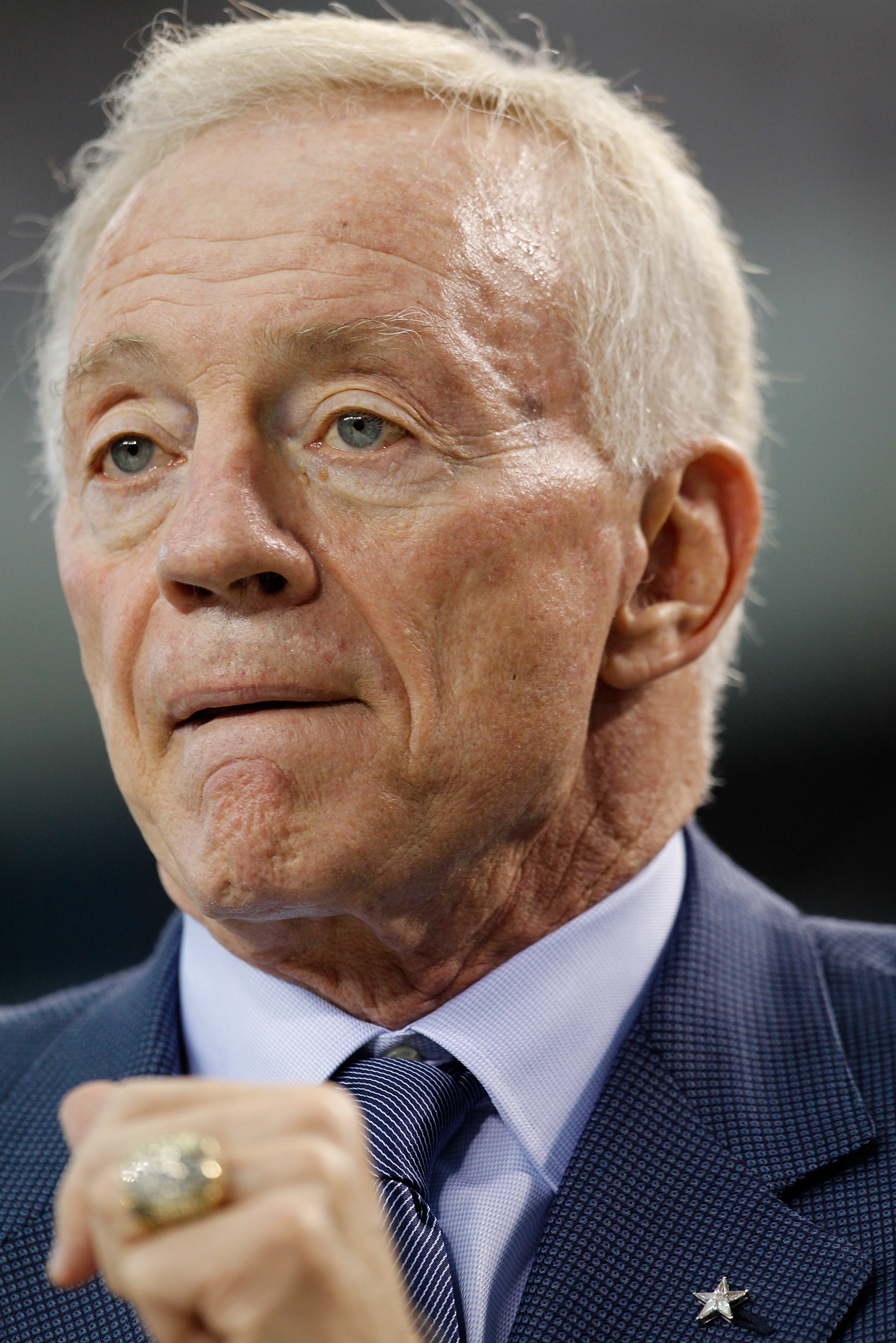 ARLINGTON, TX - NOVEMBER 21:  Dallas Cowboys owner Jerry Jones watches as the Cowboys take on the Detroit Lions at Cowboys Stadium on November 21, 2010 in Arlington, Texas.  (Photo by Tom Pennington/Getty Images)