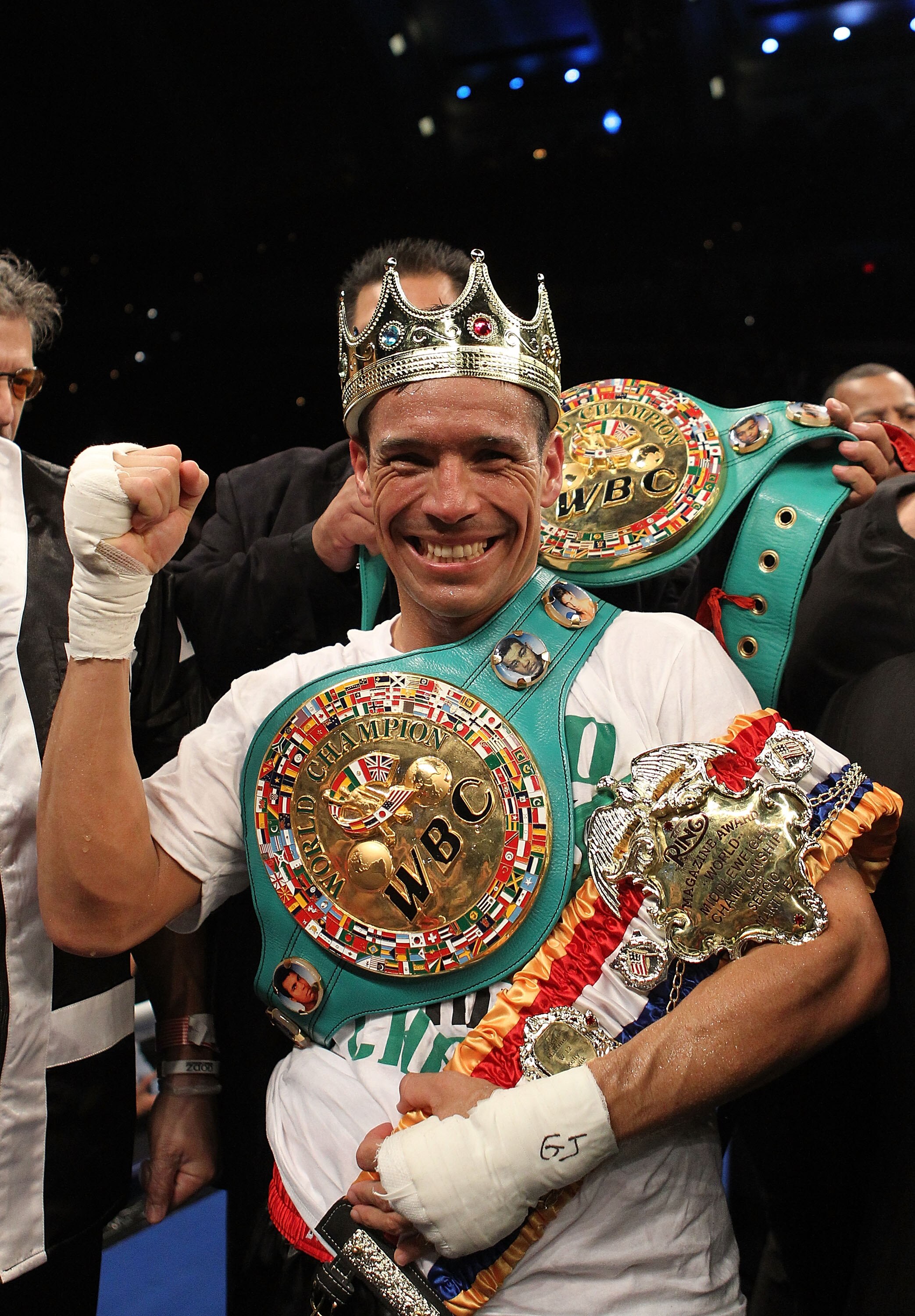 ATLANTIC CITY, NJ - NOVEMBER 20:  Sergio Martinez celebrates after knocking out Paul Williams in the second round of their Middleweight Championship fight on November 20, 2010 at The Boardwalk Hall in Atlantic City, New Jersey.  (Photo by Al Bello/Getty I