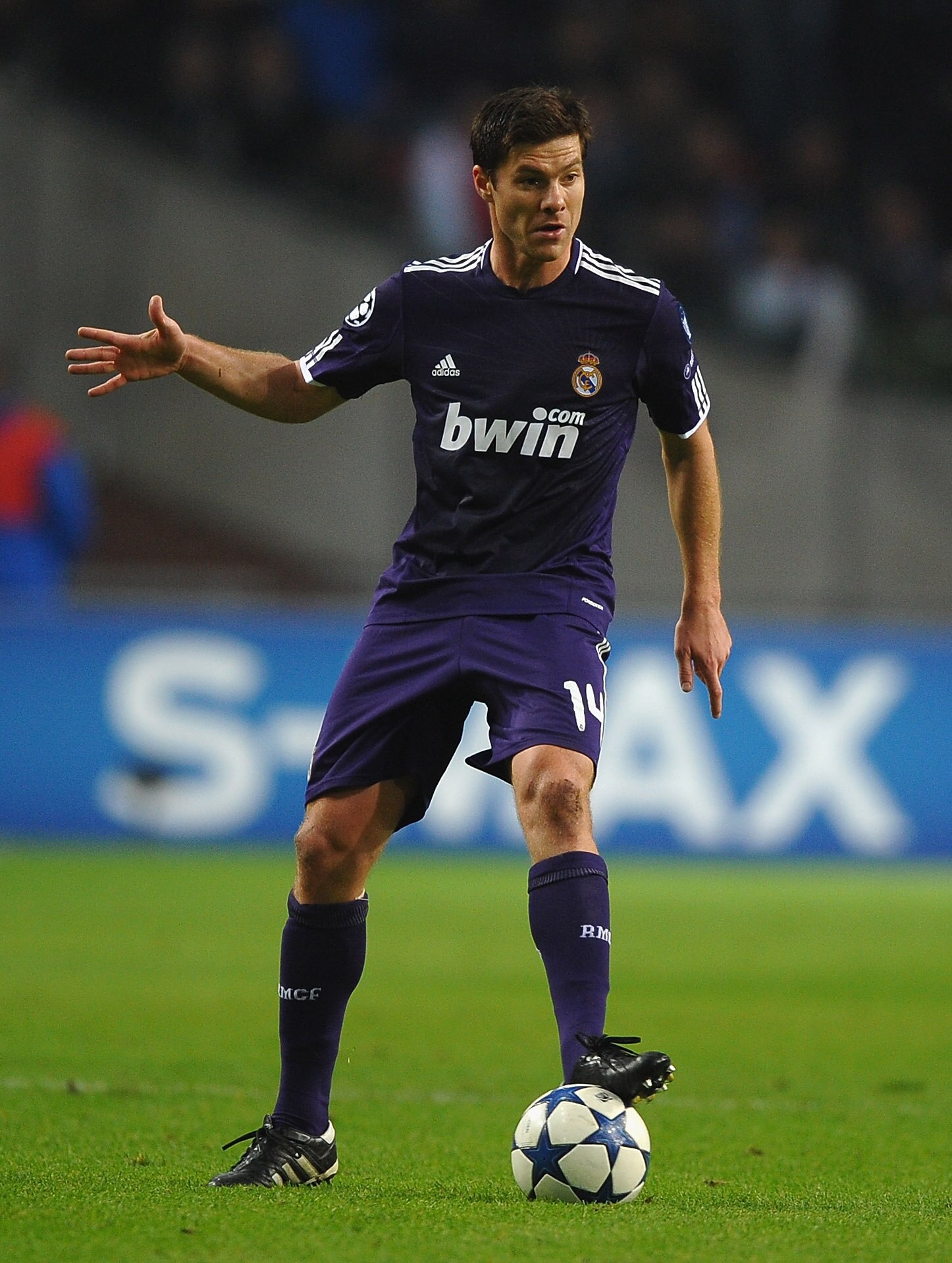 AMSTERDAM, NETHERLANDS - NOVEMBER 23:  Xabi Alonso of Real Madrid in action during the UEFA Champions League Group G match between AFC Ajax and Real Madrid at the Ajax Arena on November 23, 2010 in Amsterdam, Netherlands.  (Photo by Laurence Griffiths/Get