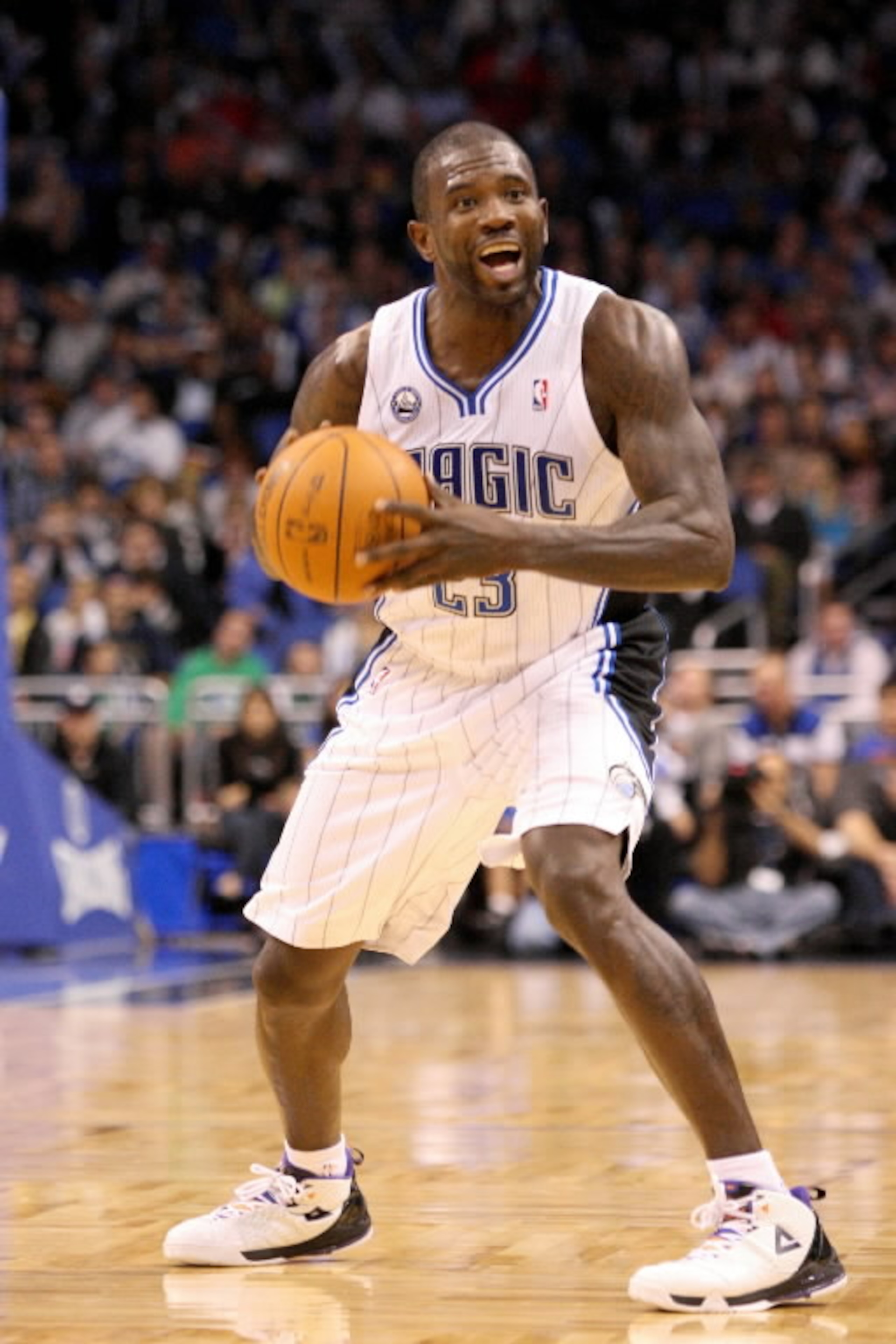 http://blogs.orlandosentinel.com/sports_magic/2010/12/magic-to-start-nelson-j-rich-turk-bass-and-howard-tonight.html