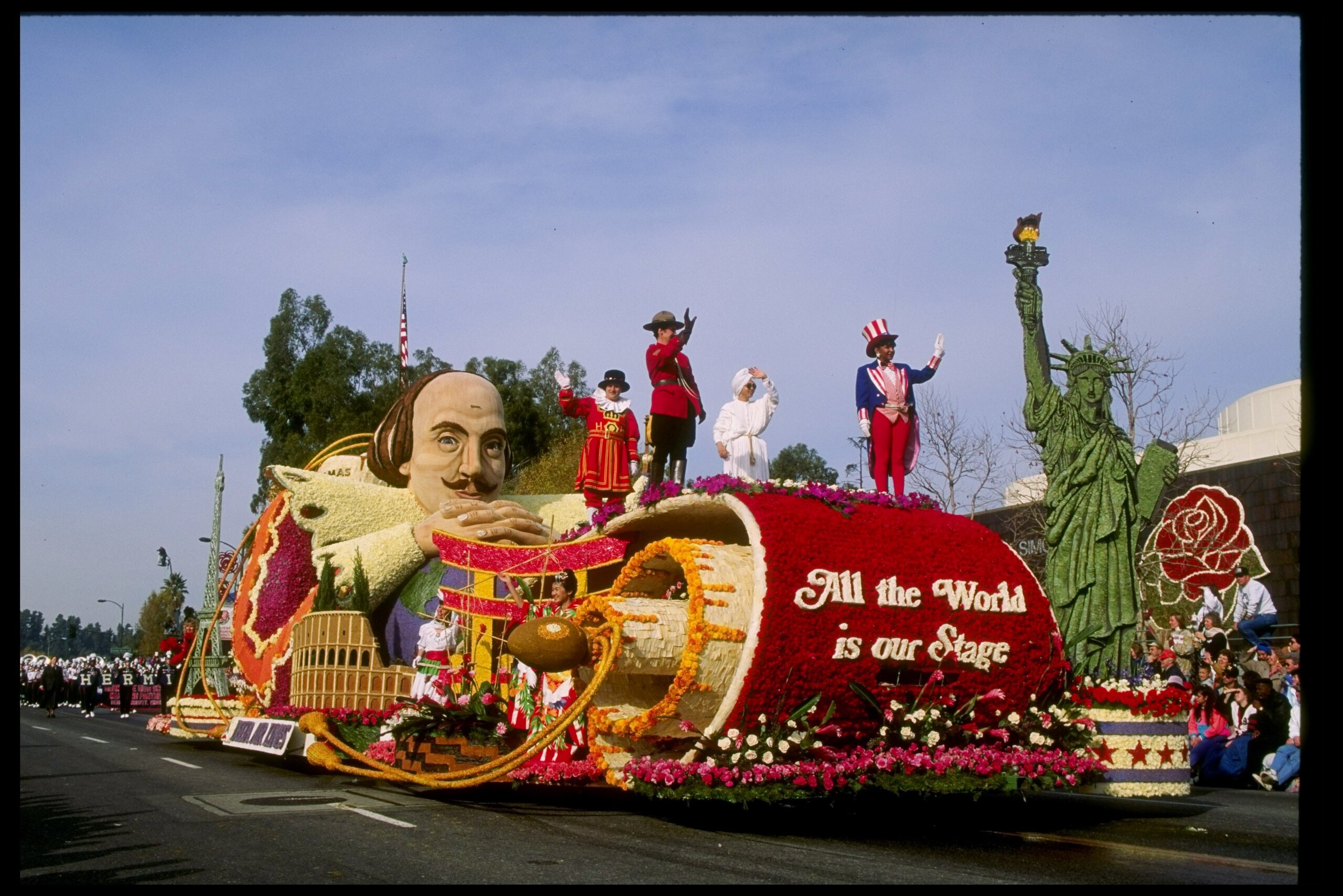 1 Jan 1993:  General view of a float during the Rose Bowl Parade in Pasadena, California. Mandatory Credit: Ken Levine  /Allsport